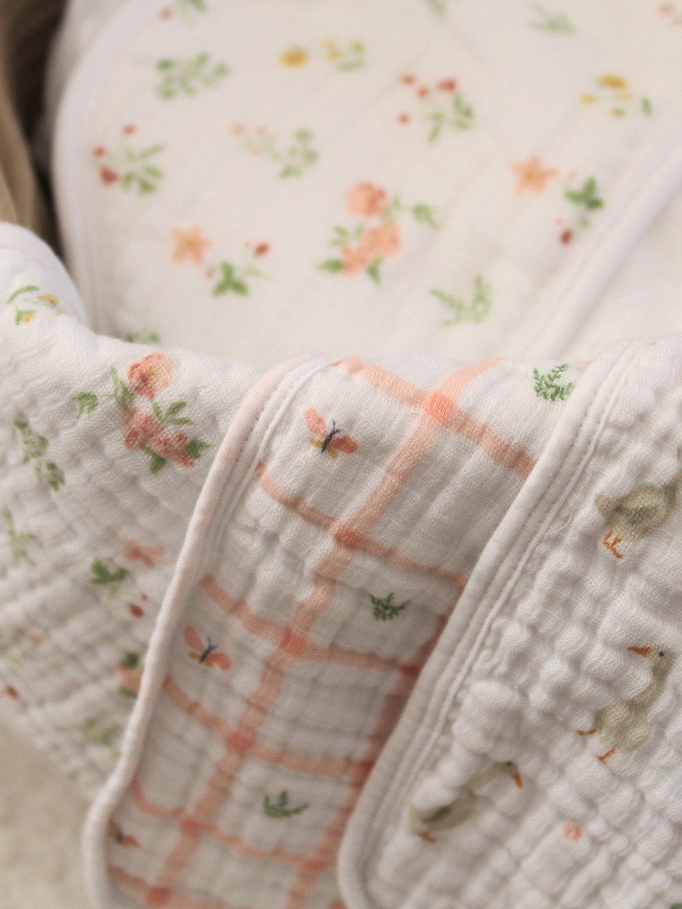 Image 1 of 4 of aden + anais Essentials 3-Pack Cotton Muslin Washcloth Set - Country Floral