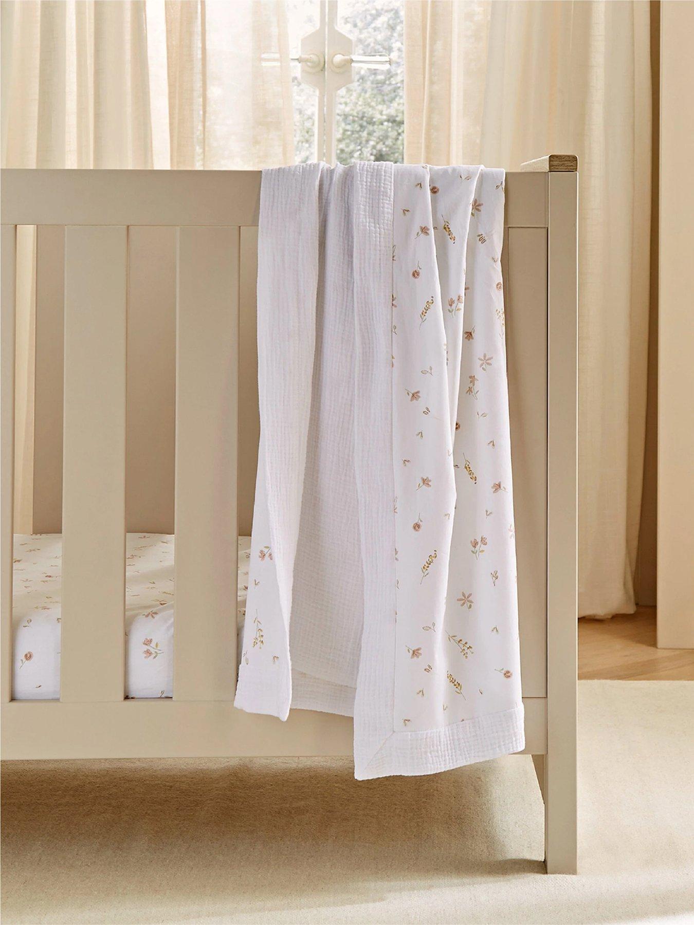 CuddleCo Comforter blanket - Cashmere Meadow