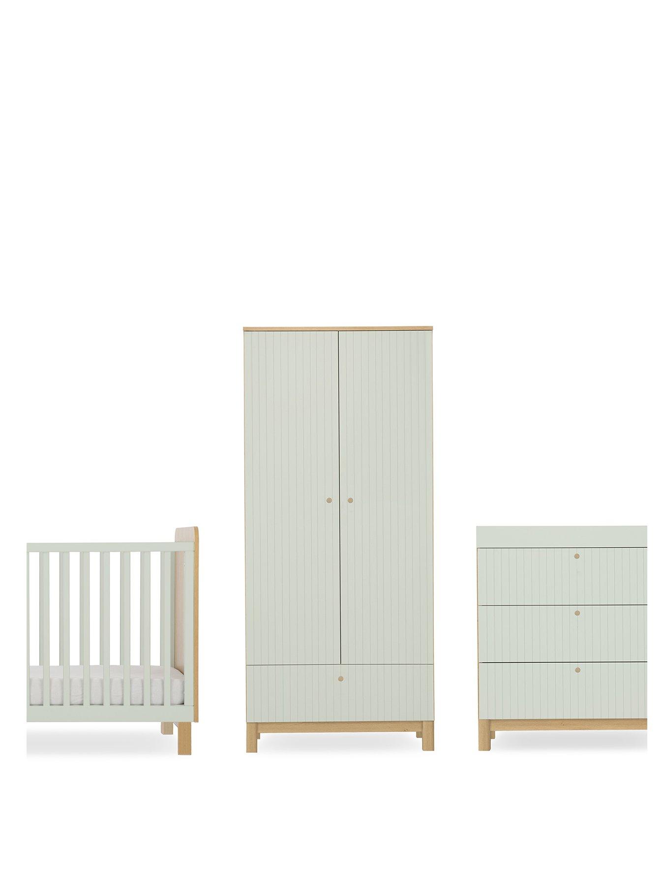Image 2 of 7 of CuddleCo Remi 3pc Set 3 Drawer Dresser, Cot Bed and Wardrobe Oak/Green