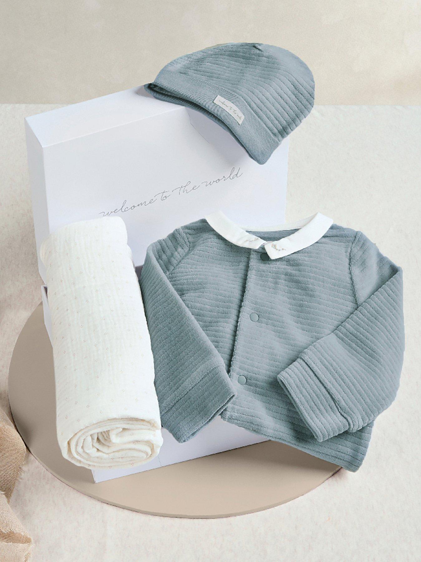  image of mamas-papas-baby-boys-welcome-to-the-world-3-piece-gift-set-multi