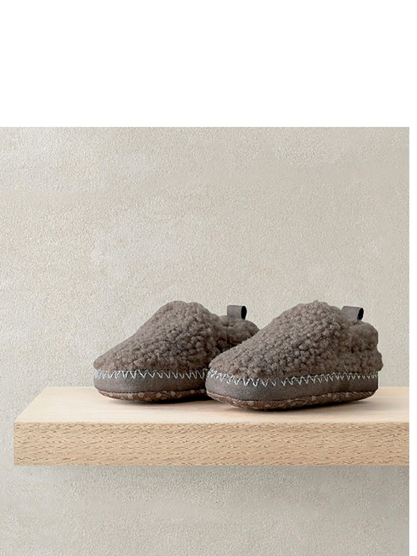 stillFront image of mamas-papas-baby-unisex-borg-moccasin-booties-cream