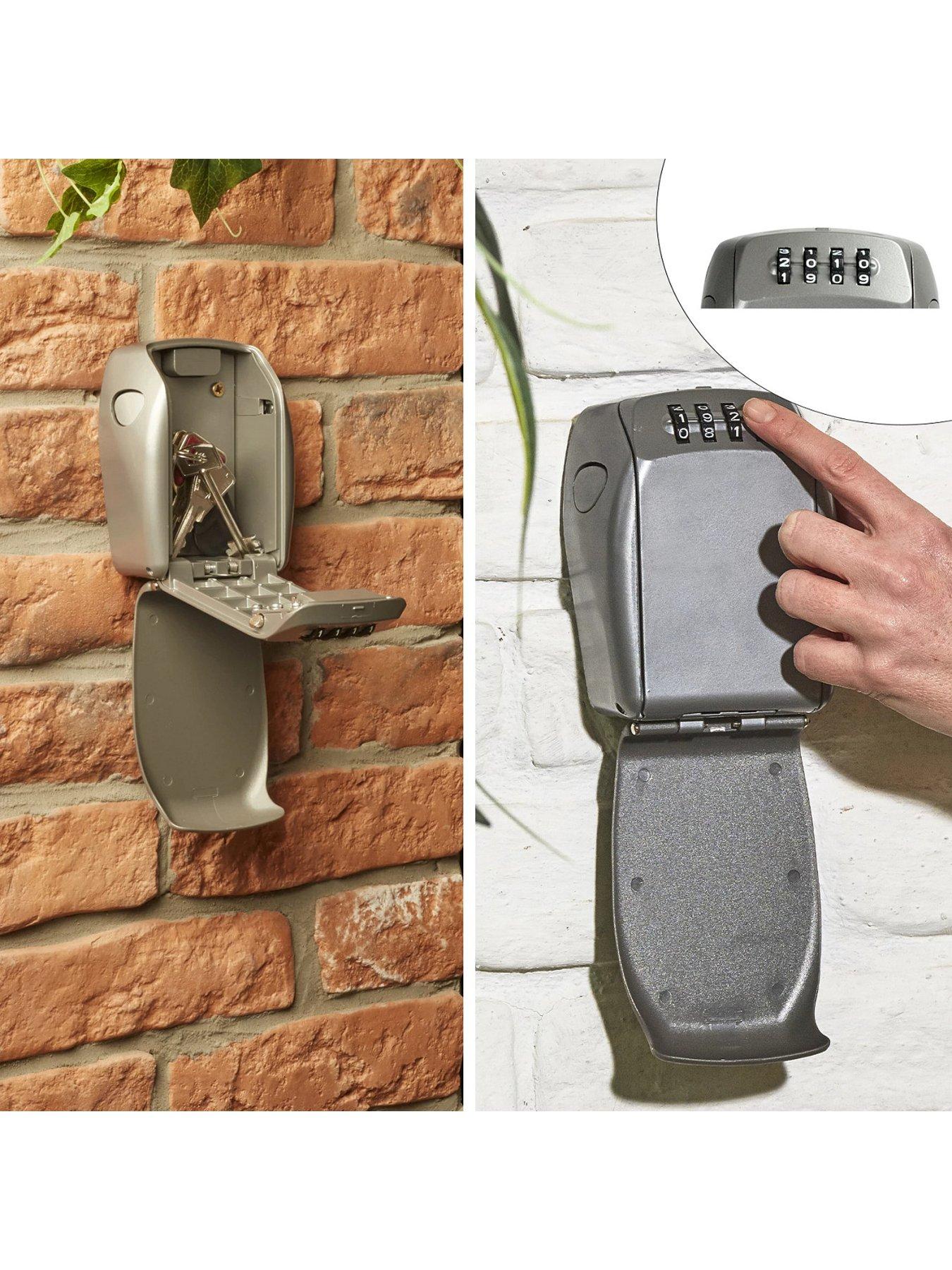  image of master-lock-5415e-wall-mounted-reinforced-key-lock-box-bagged-no-retail-packaging