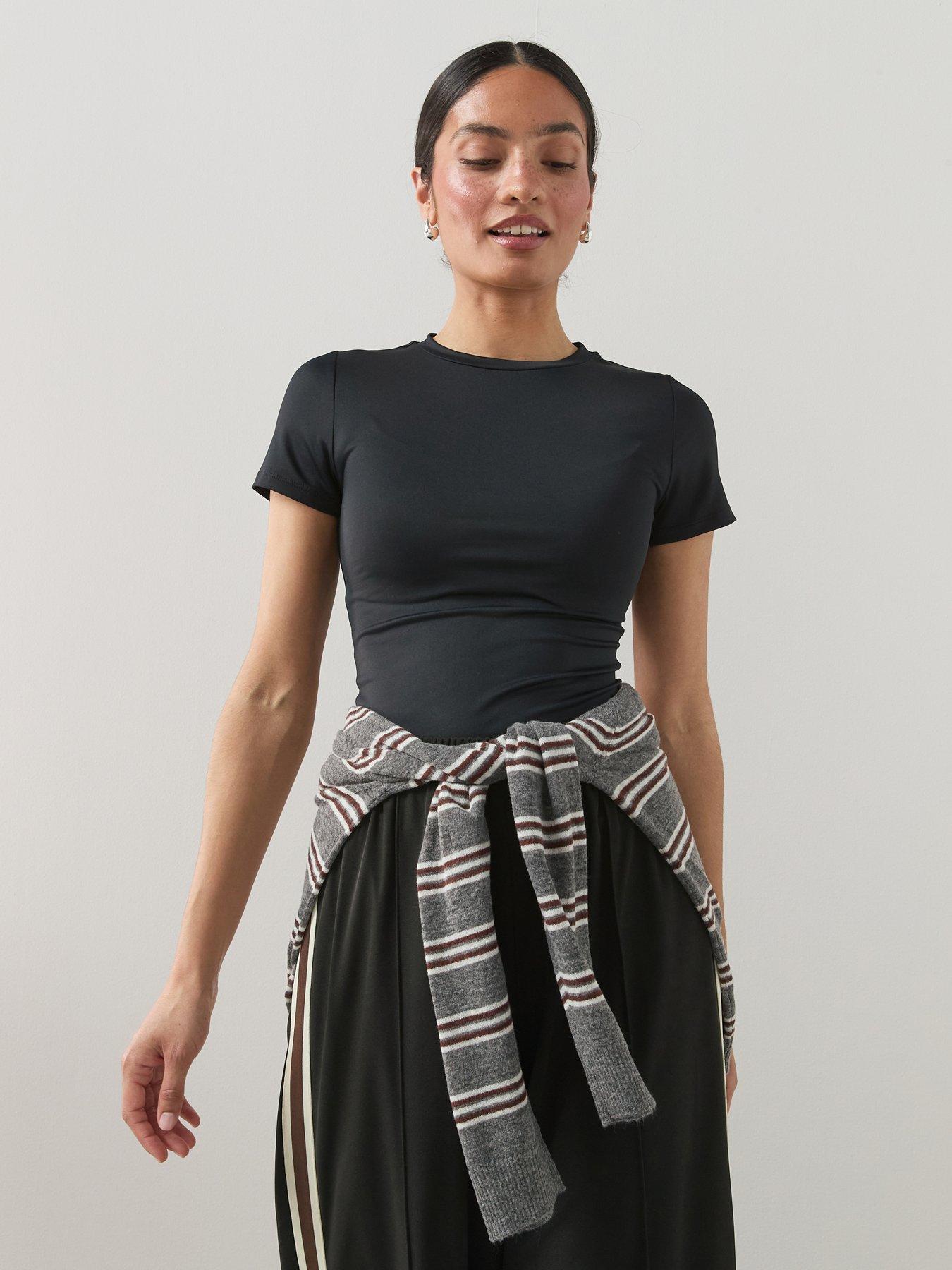 front image of the-very-collection-polyamide-short-sleeve-tee