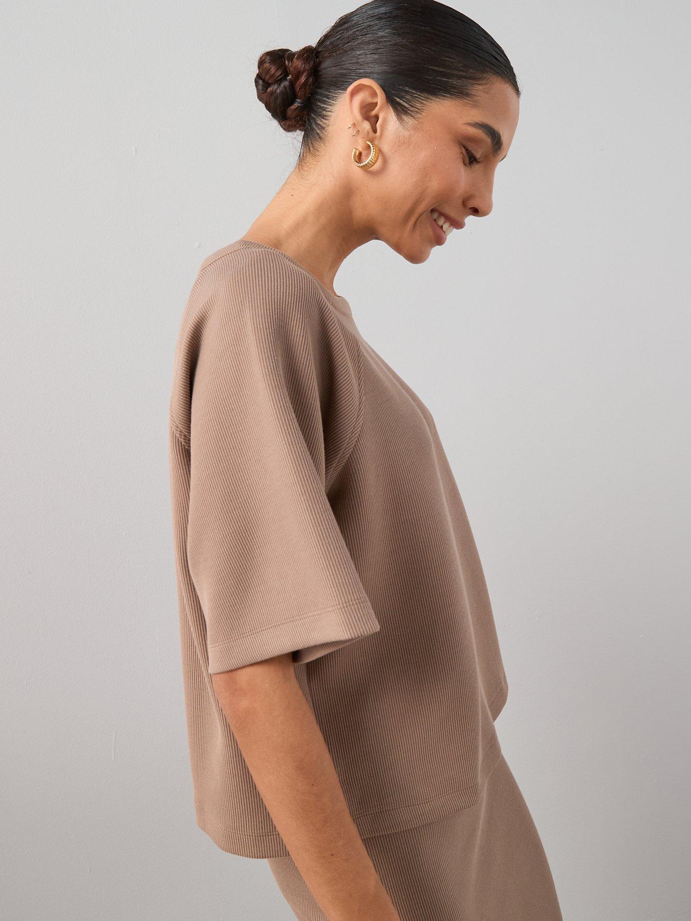 Image 5 of 7 of The Very Collection Relaxed Ribbed Scuba T-shirt Co-ord - Neutral