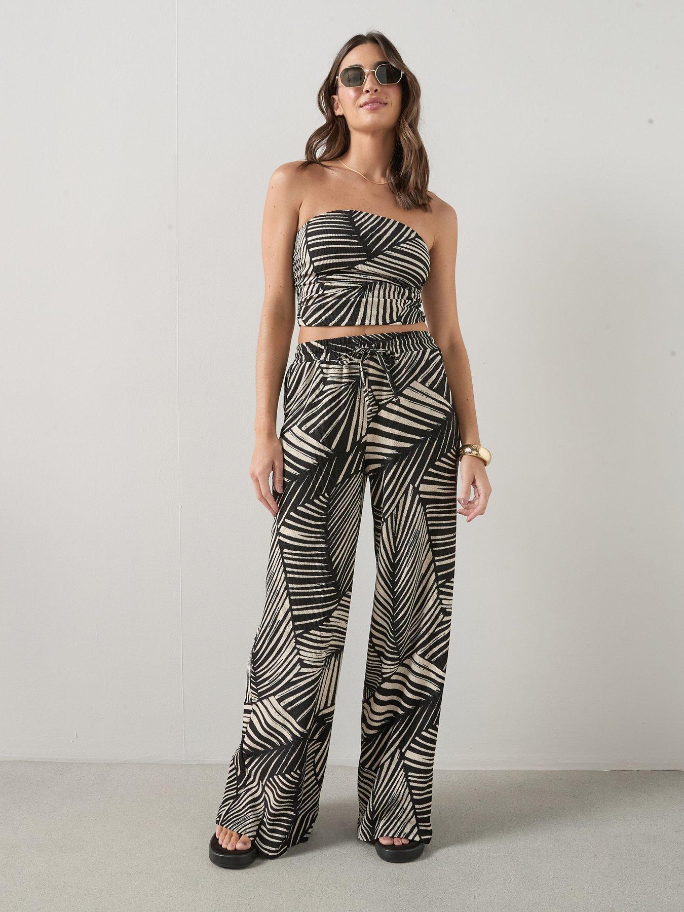 the-very-collection-textured-stretch-bandeau-top