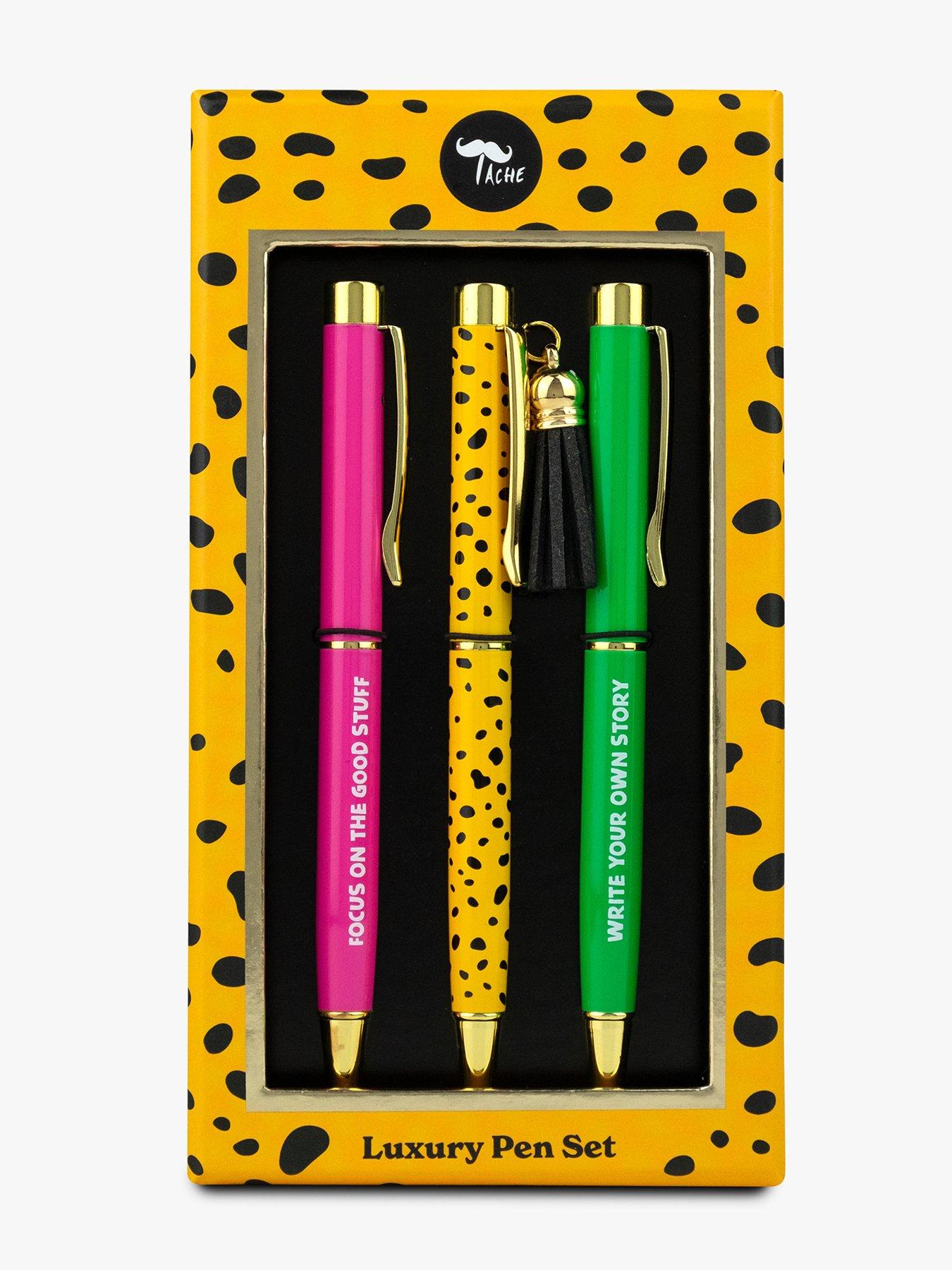  image of tache-cheetah-pu-notebook-amp-pen-set