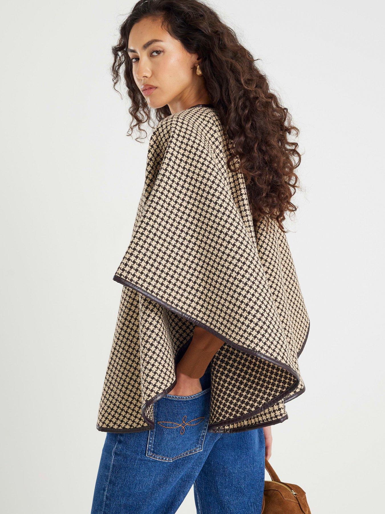 stillFront image of river-island-snaffle-jacquard-cape-brown