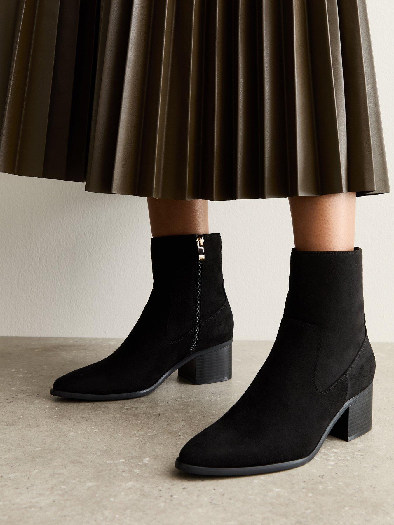 New Look Black Faux Suede Block Heel Ankle Boots
