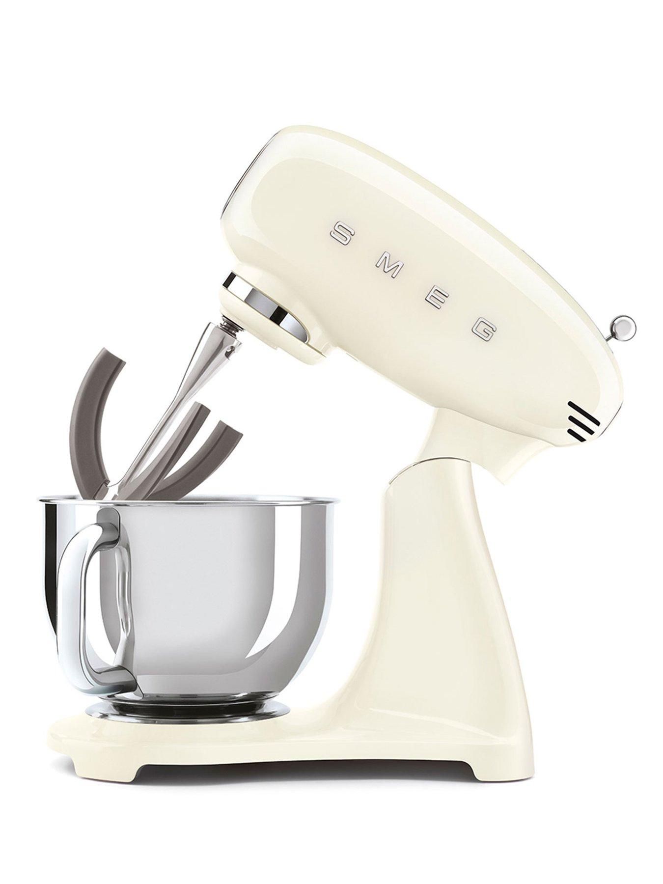 Image 3 of 7 of Smeg SMF03 Stand Mix Cream