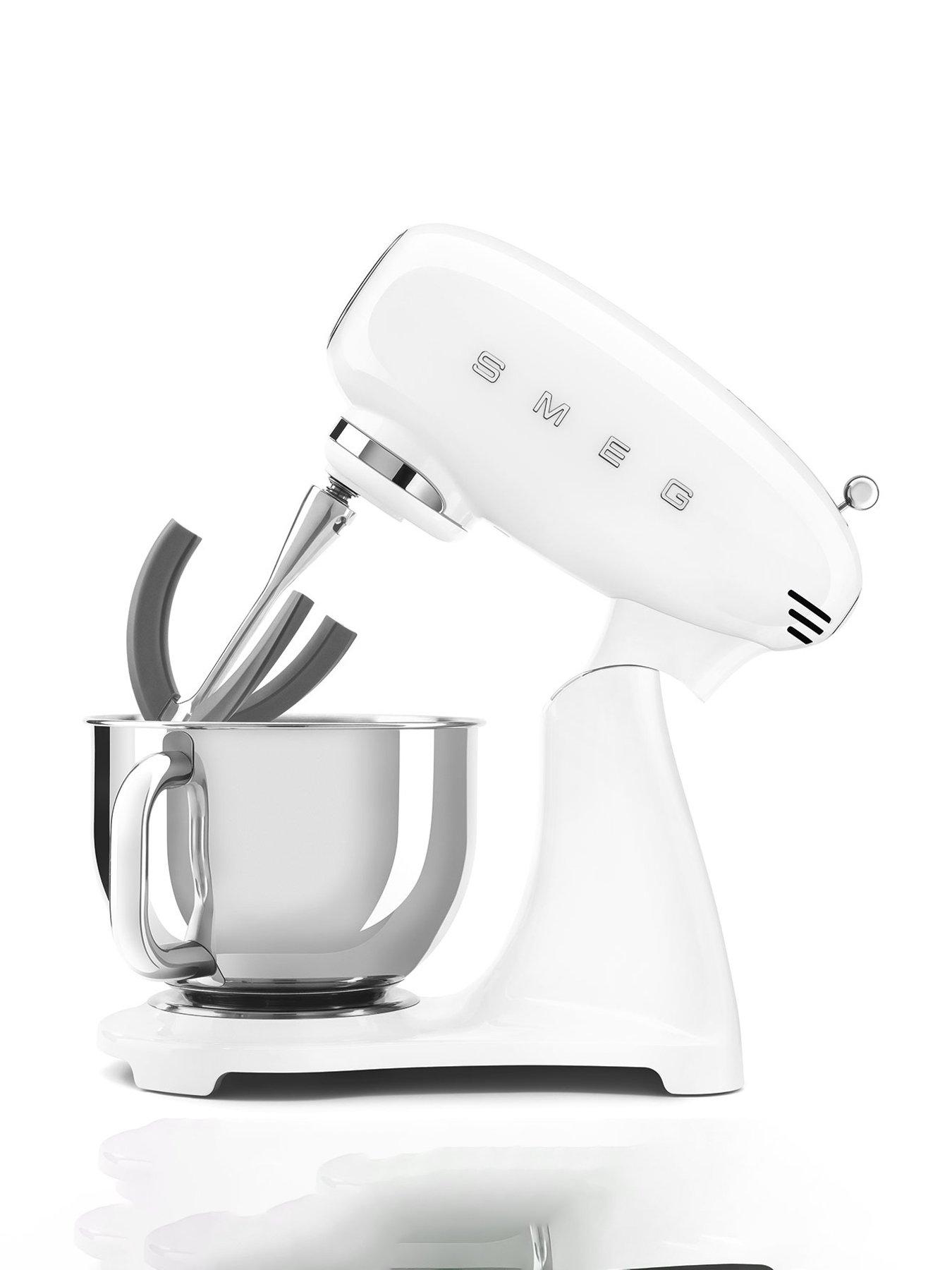 Image 3 of 7 of Smeg SMF03 Stand Mix White