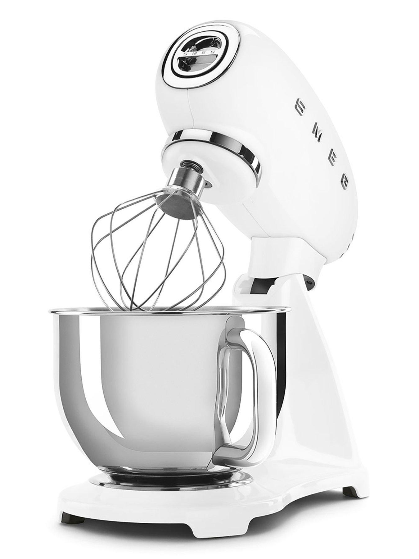 Image 4 of 7 of Smeg SMF03 Stand Mix White