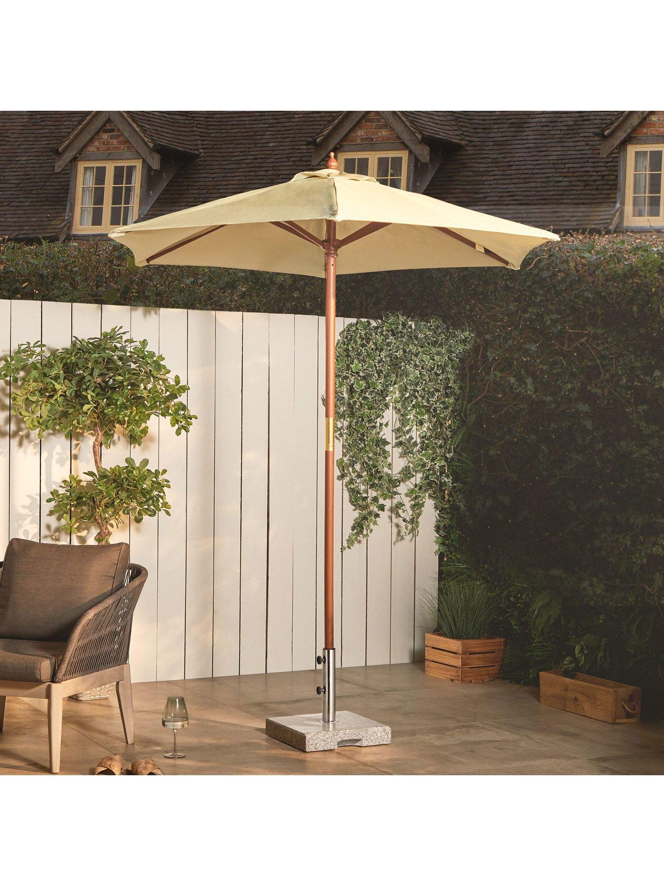 image of vonhaus-square-granite-parasol-base