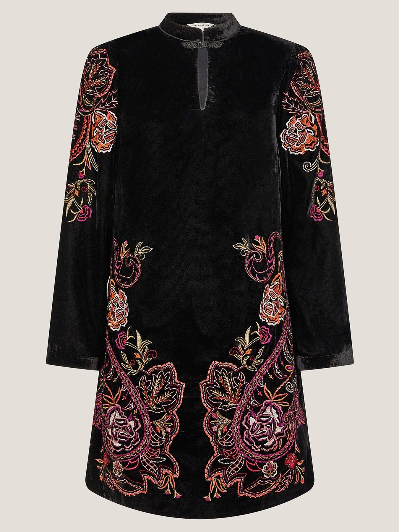  image of monsoon-faye-velvet-tunic-black