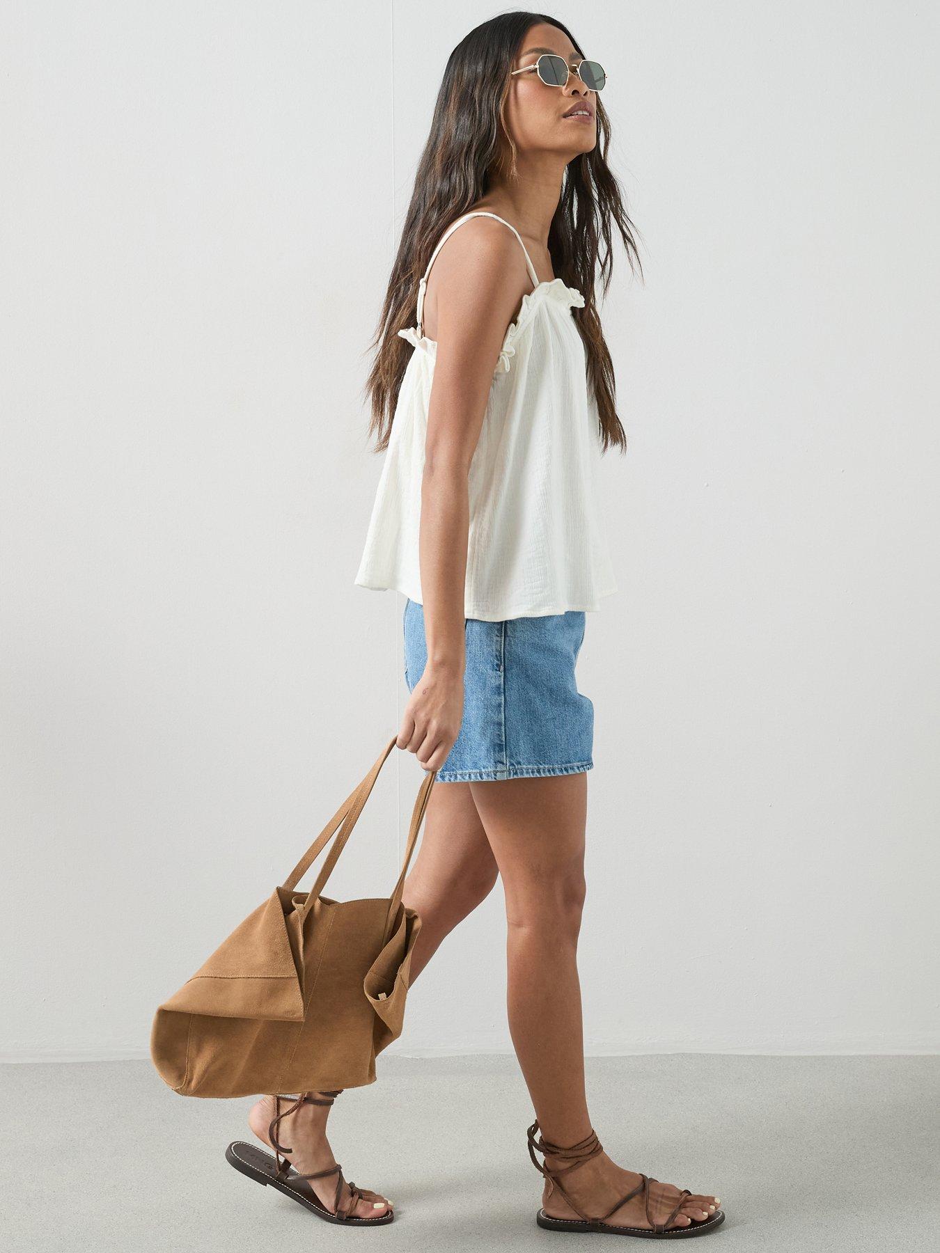  image of the-very-collection-crinkle-cami-white