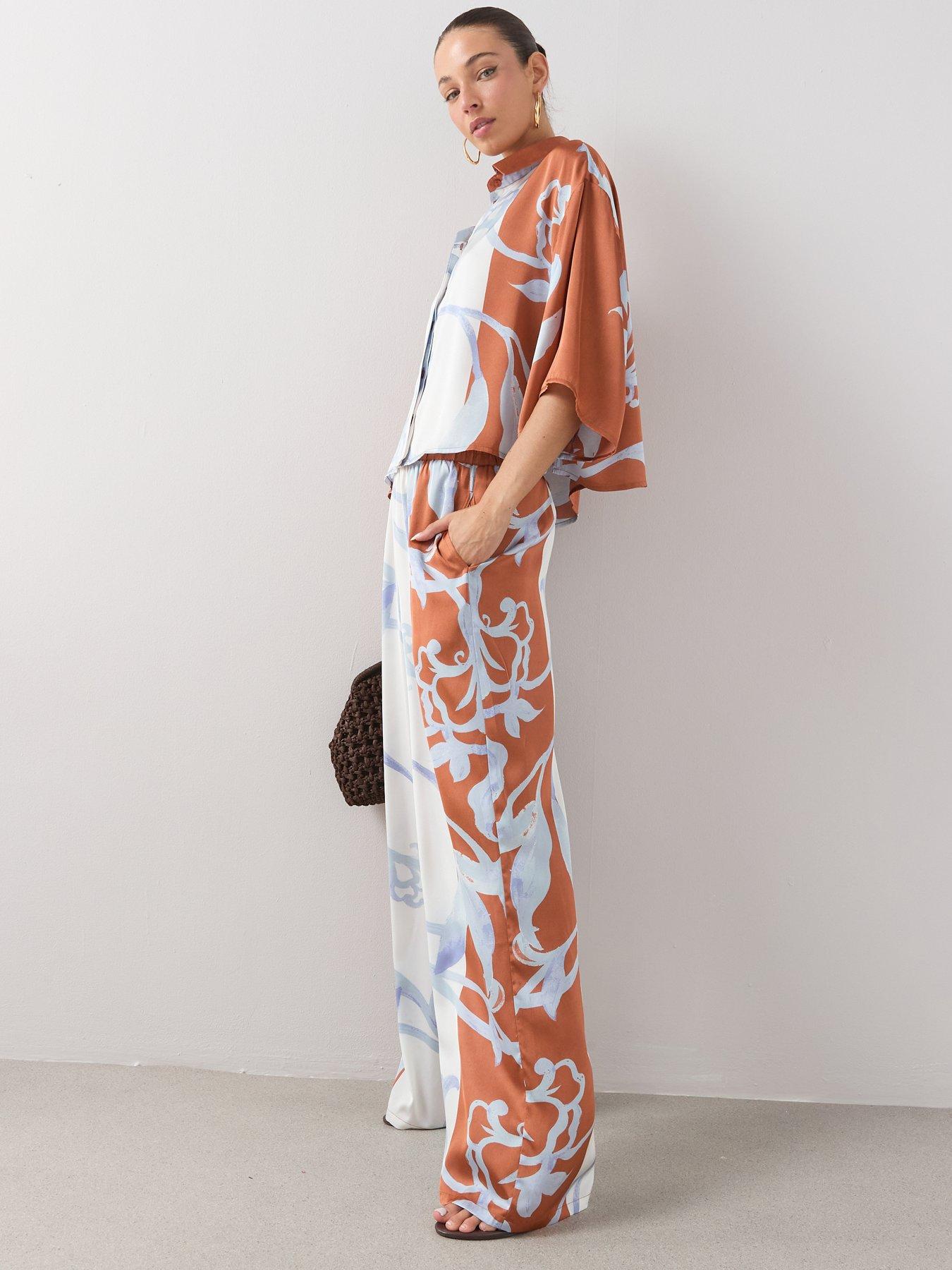 Image 6 of 7 of The Very Collection Printed Satin Wide Leg Trouser Co-ord - Multi