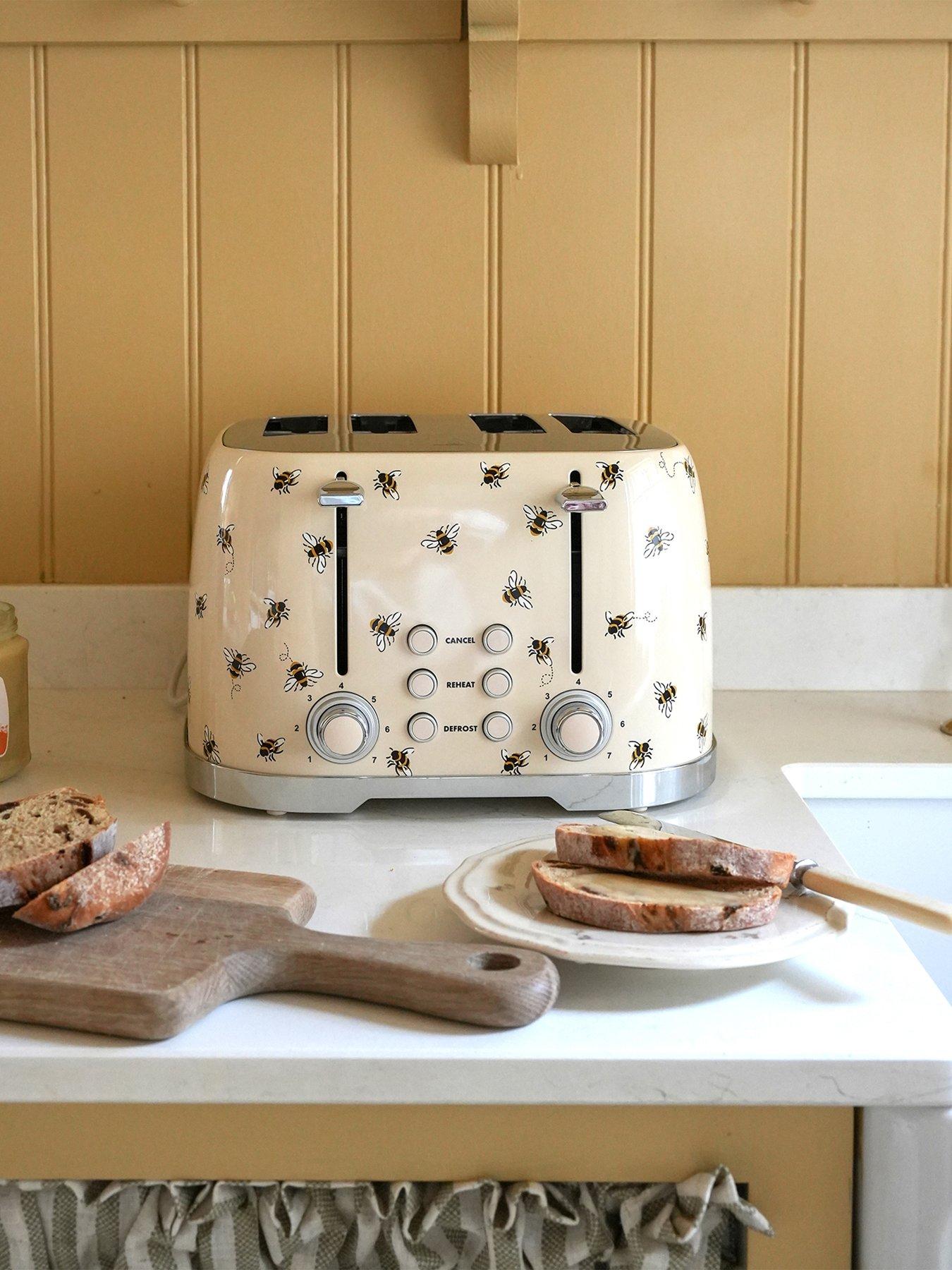 Image 5 of 6 of Laura Ashley Kath Kidston 4-Slice Toaster and Kettle&nbsp;Twin Pack -&nbsp;Cream with Bees