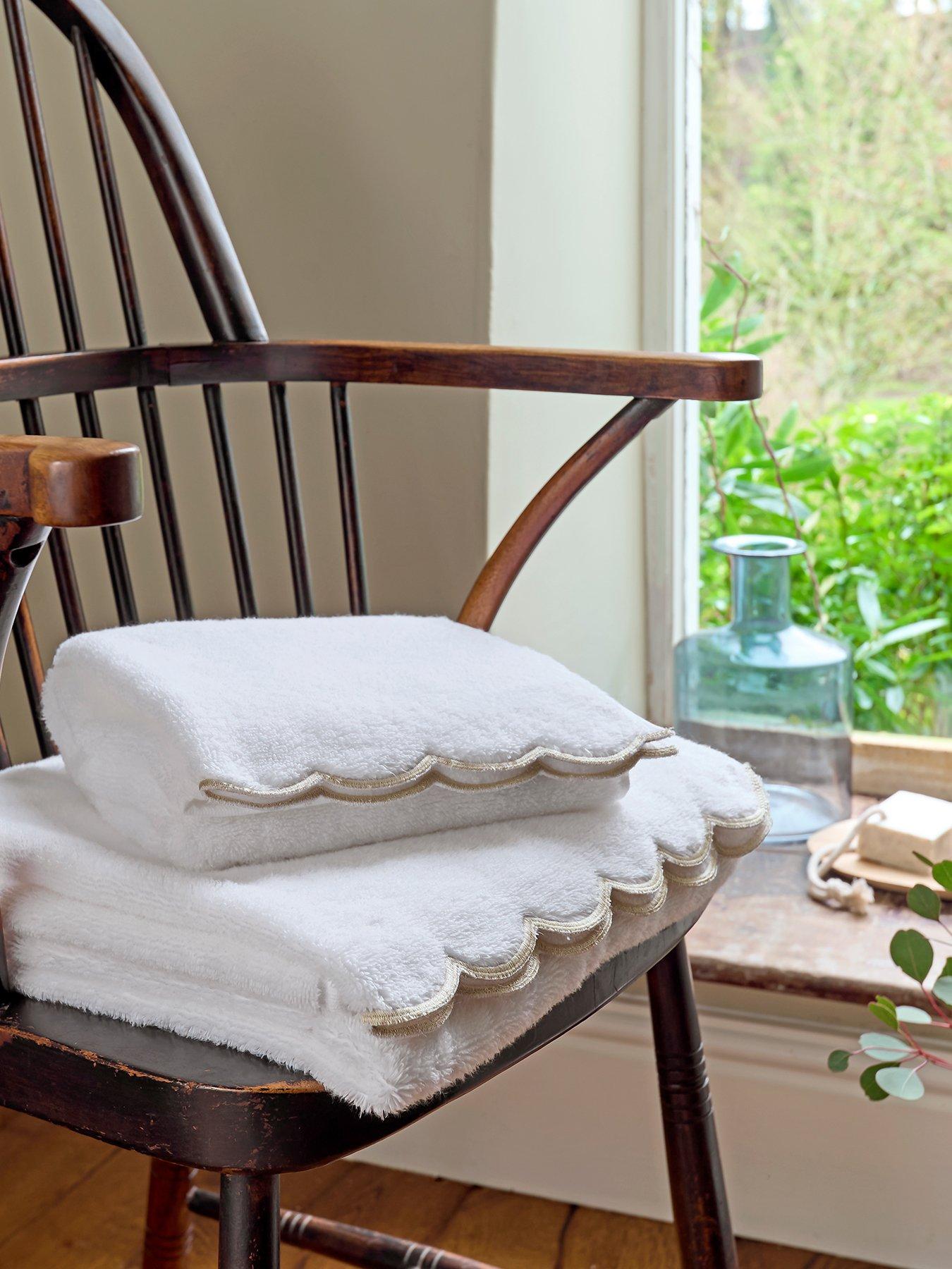 Christy Scallop Edge Luxury Turkish Cotton Towels