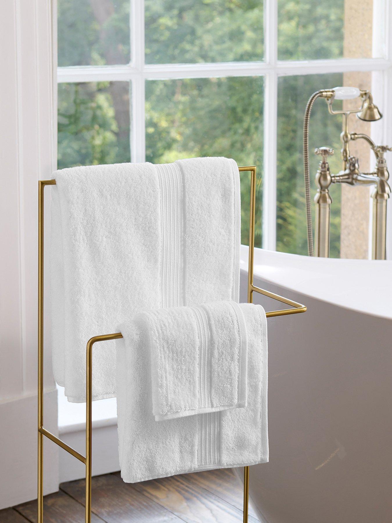 Christy Supreme Hygro Towel Range