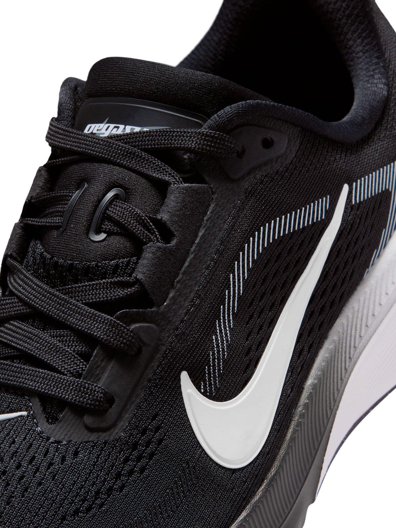 Image 7 of 7 of Nike Junior Pegasus 42 Trainers - Black