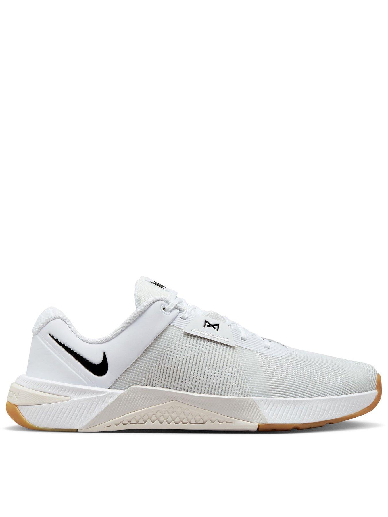 front image of nike-mens-training-metcon-10-trainers-white
