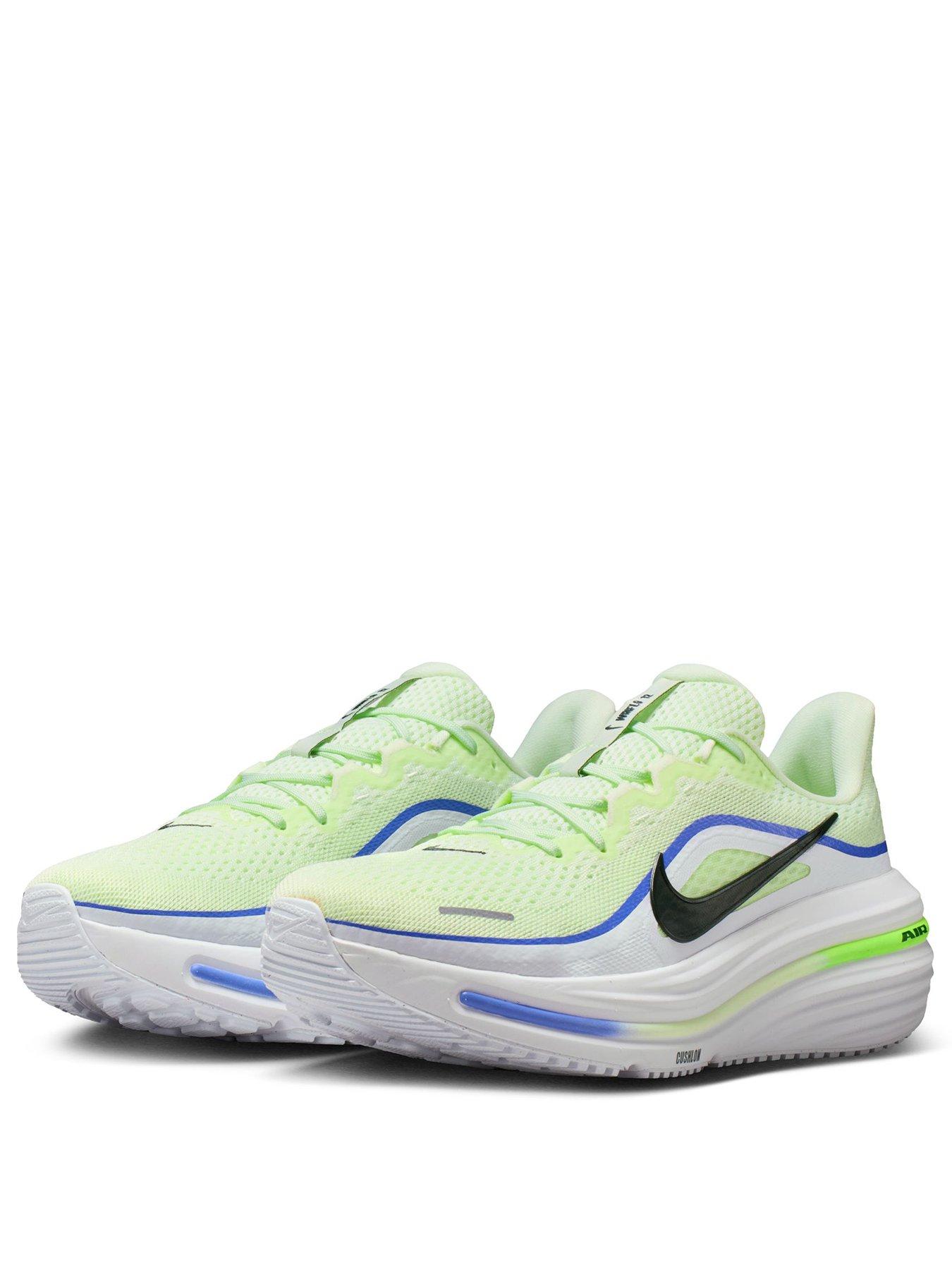 Image 2 of 7 of Nike Mens Running Winflo 12 Trainers - Green