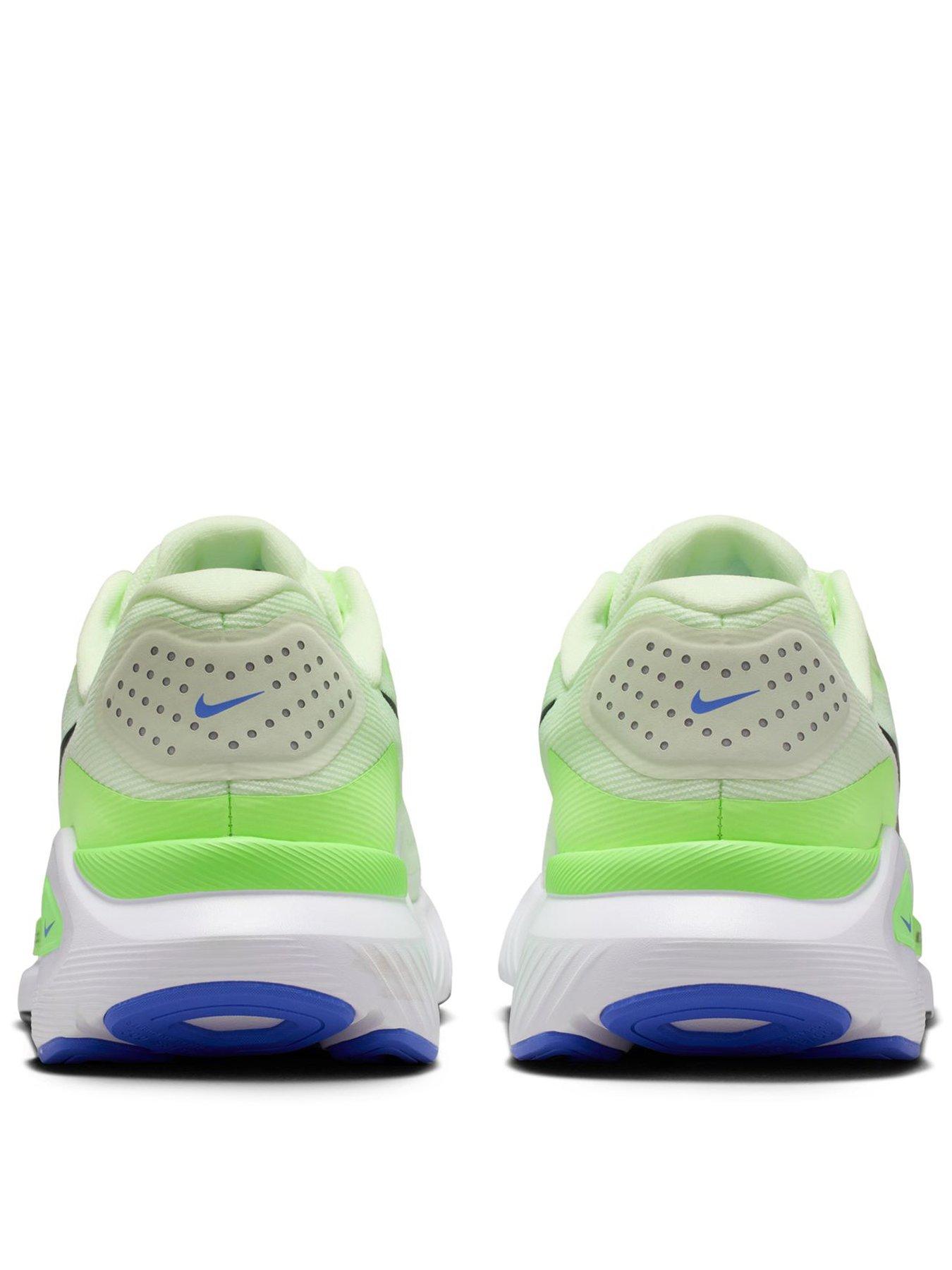  image of nike-mens-running-structure-26-trainers-green