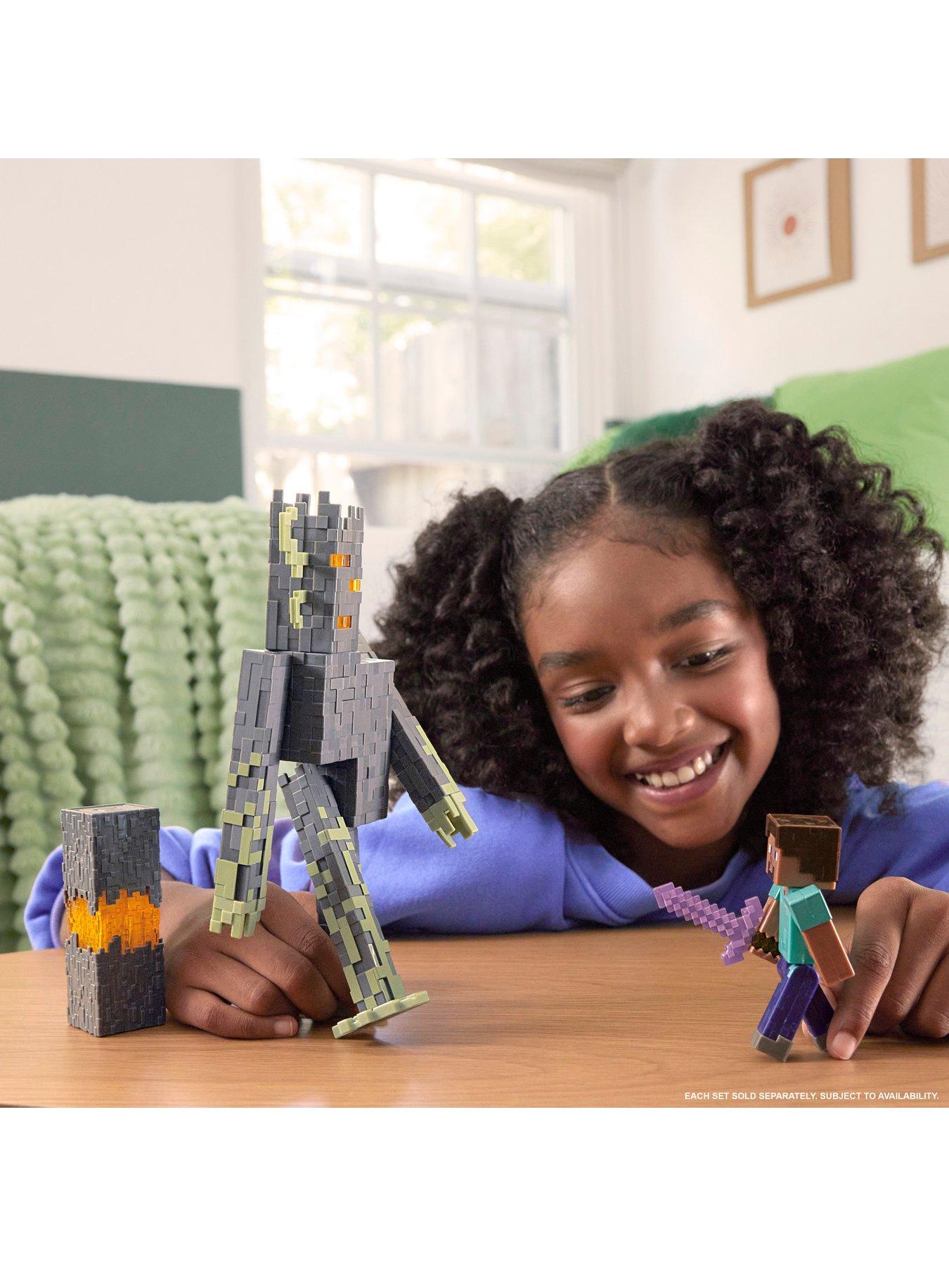 Image 2 of 8 of Minecraft The Creaking Action Figure
