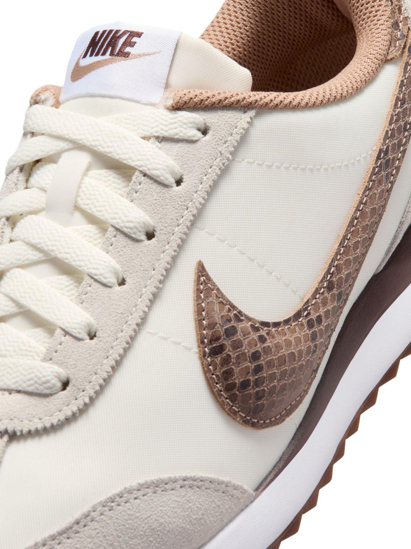  image of nike-womens-pacific-premium-trainers-white