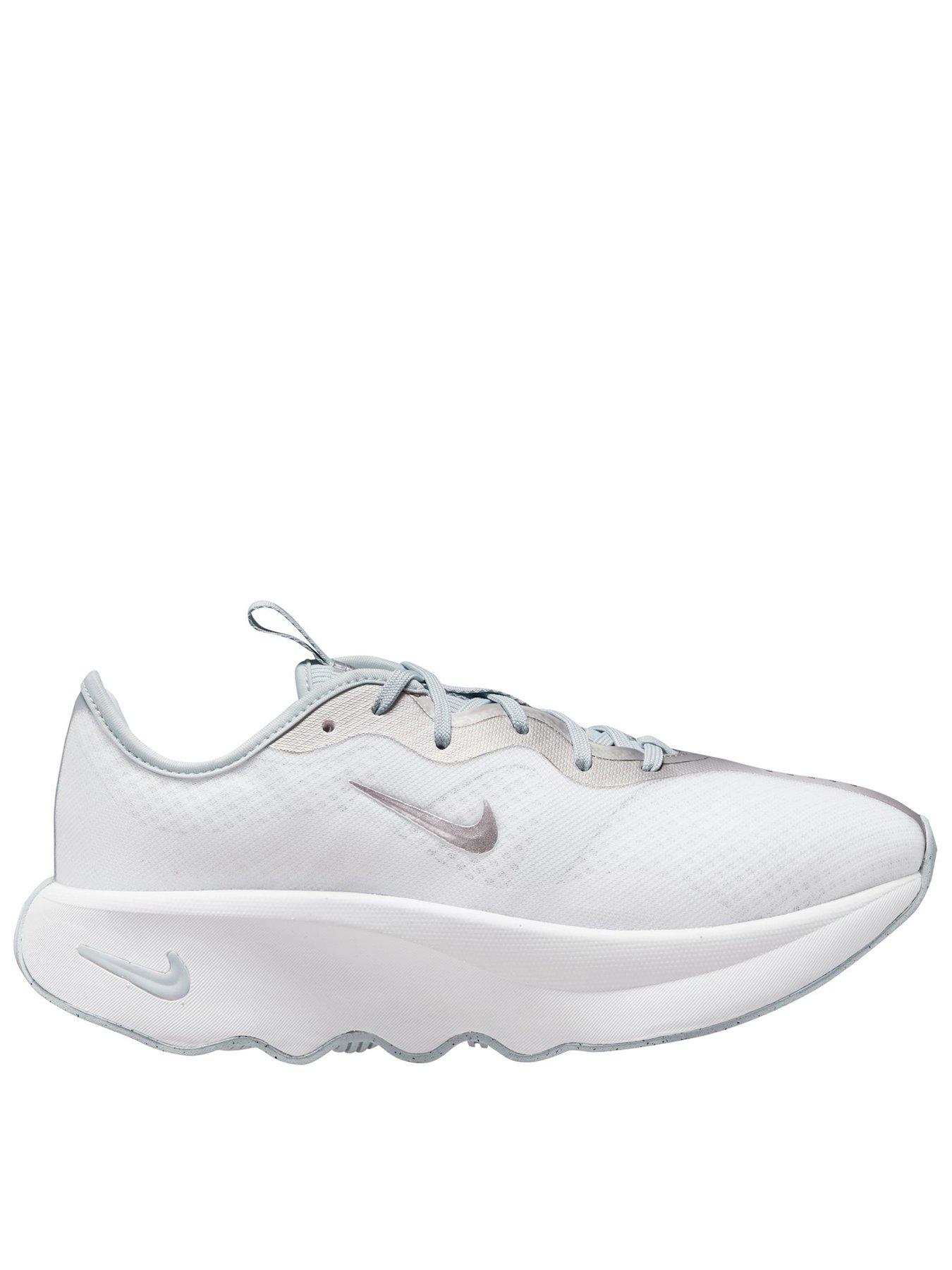 Nike Womens Walking Motiva 2 Trainers - White