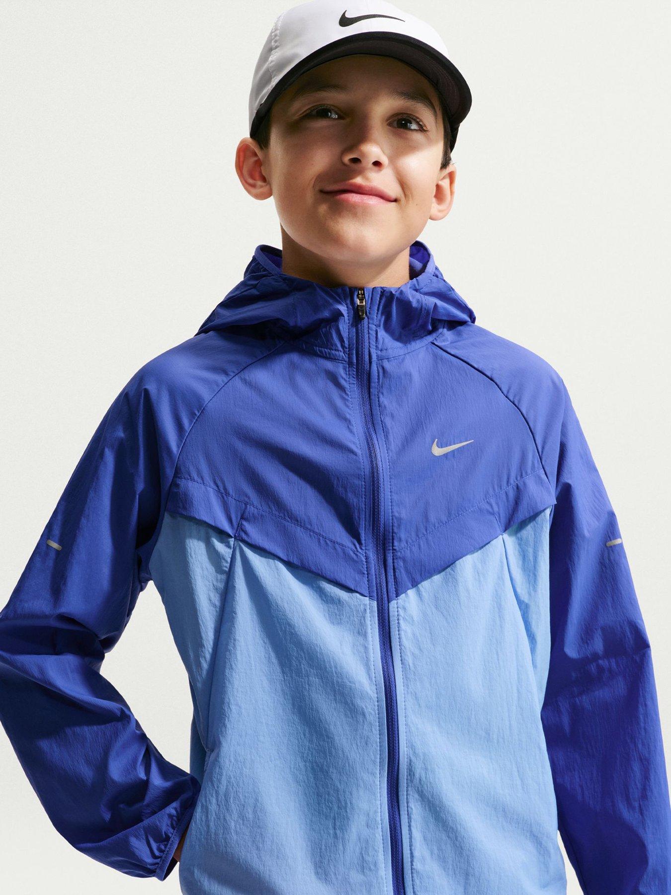  image of nike-junior-boys-kids-repel-uv-training-jacket-blue