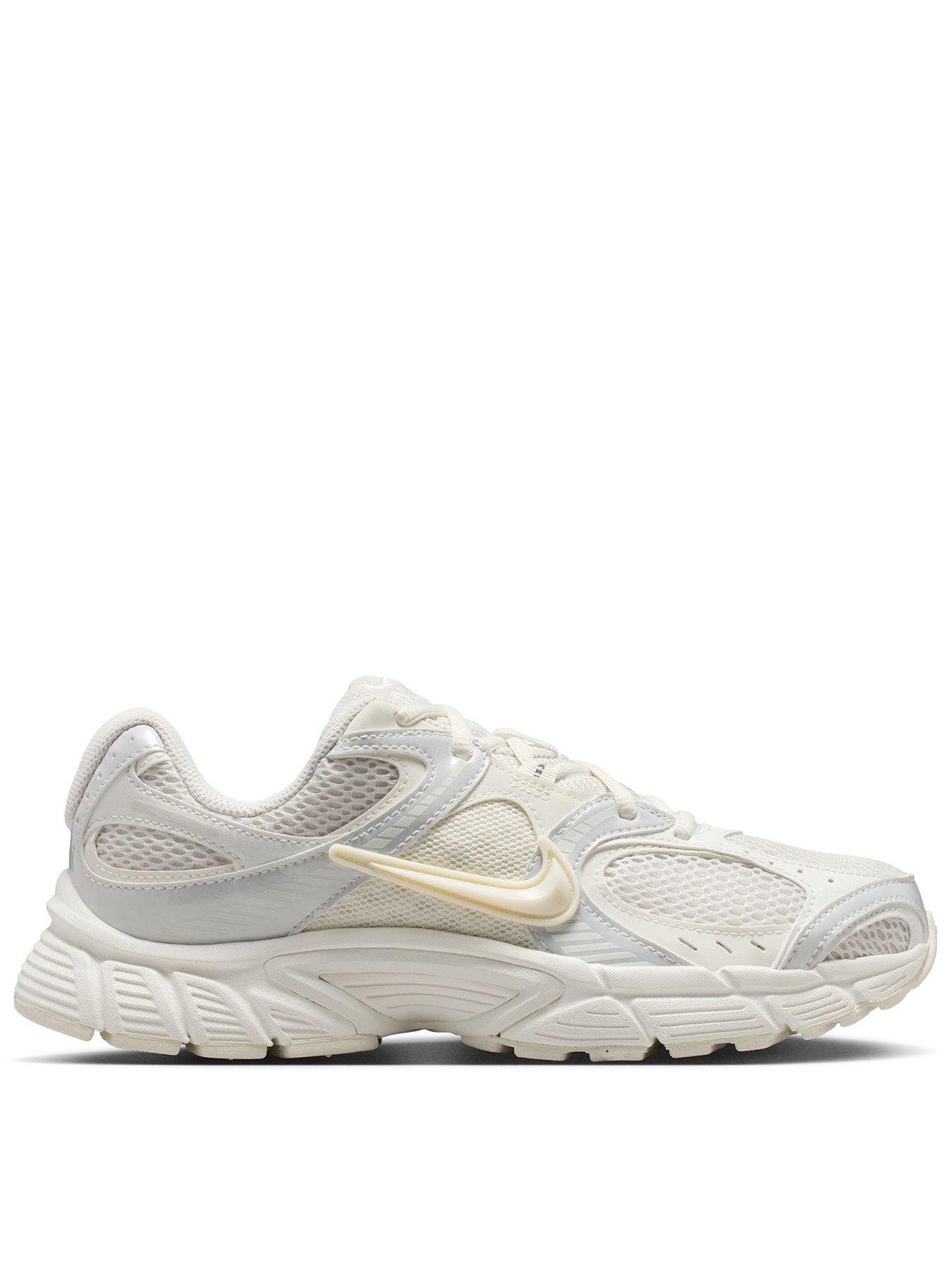 Nike Women's V5 RNR Trainers - Off White