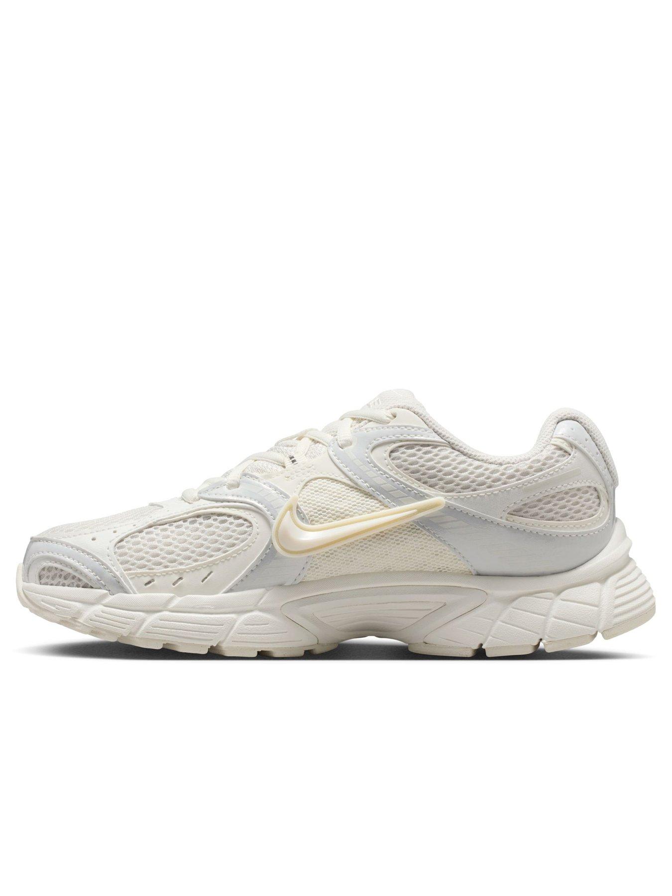 Nike Women's V5 RNR Trainers - Off White | Littlewoods
