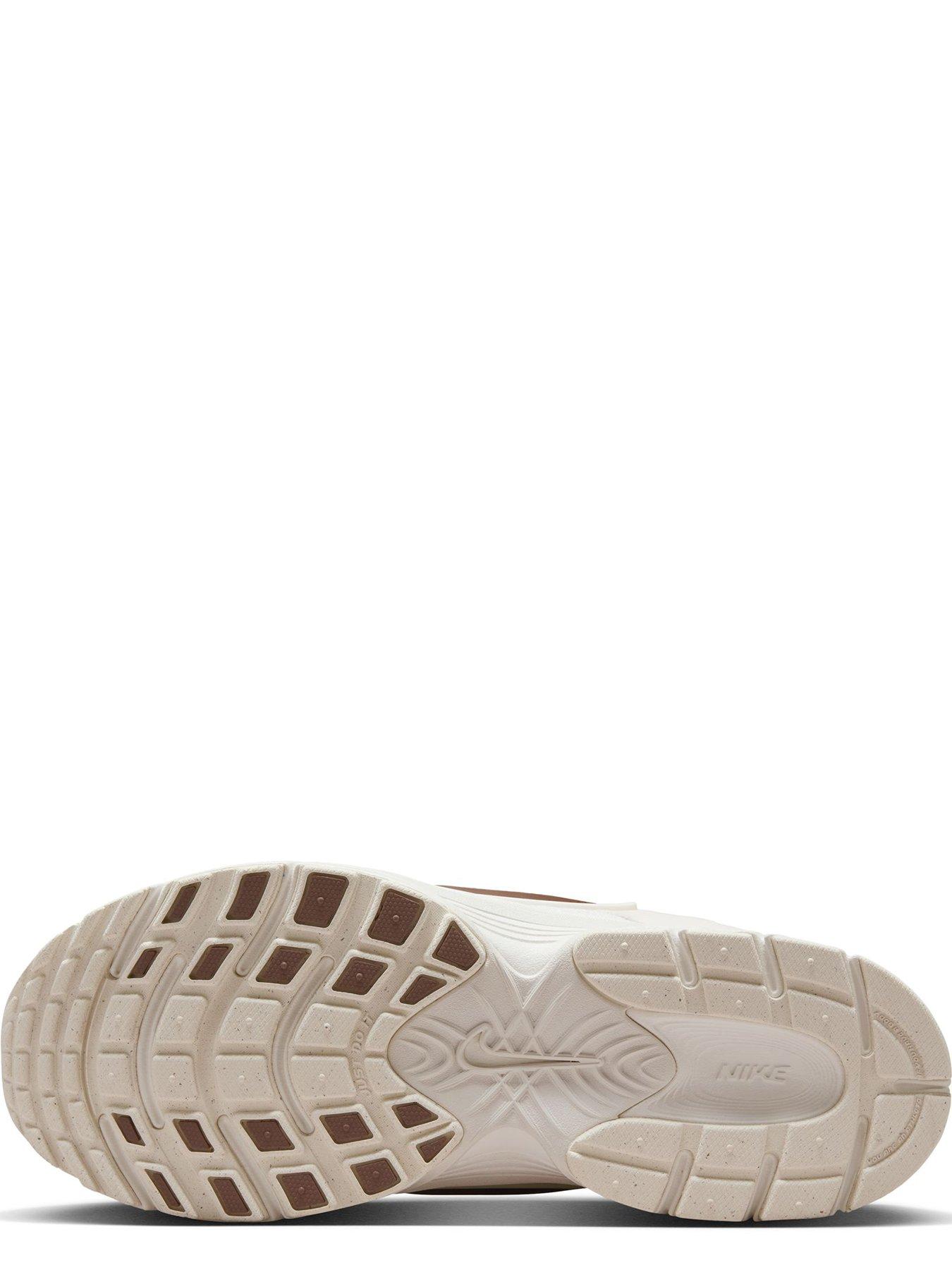  image of nike-womens-v5-rnr-trainers-white