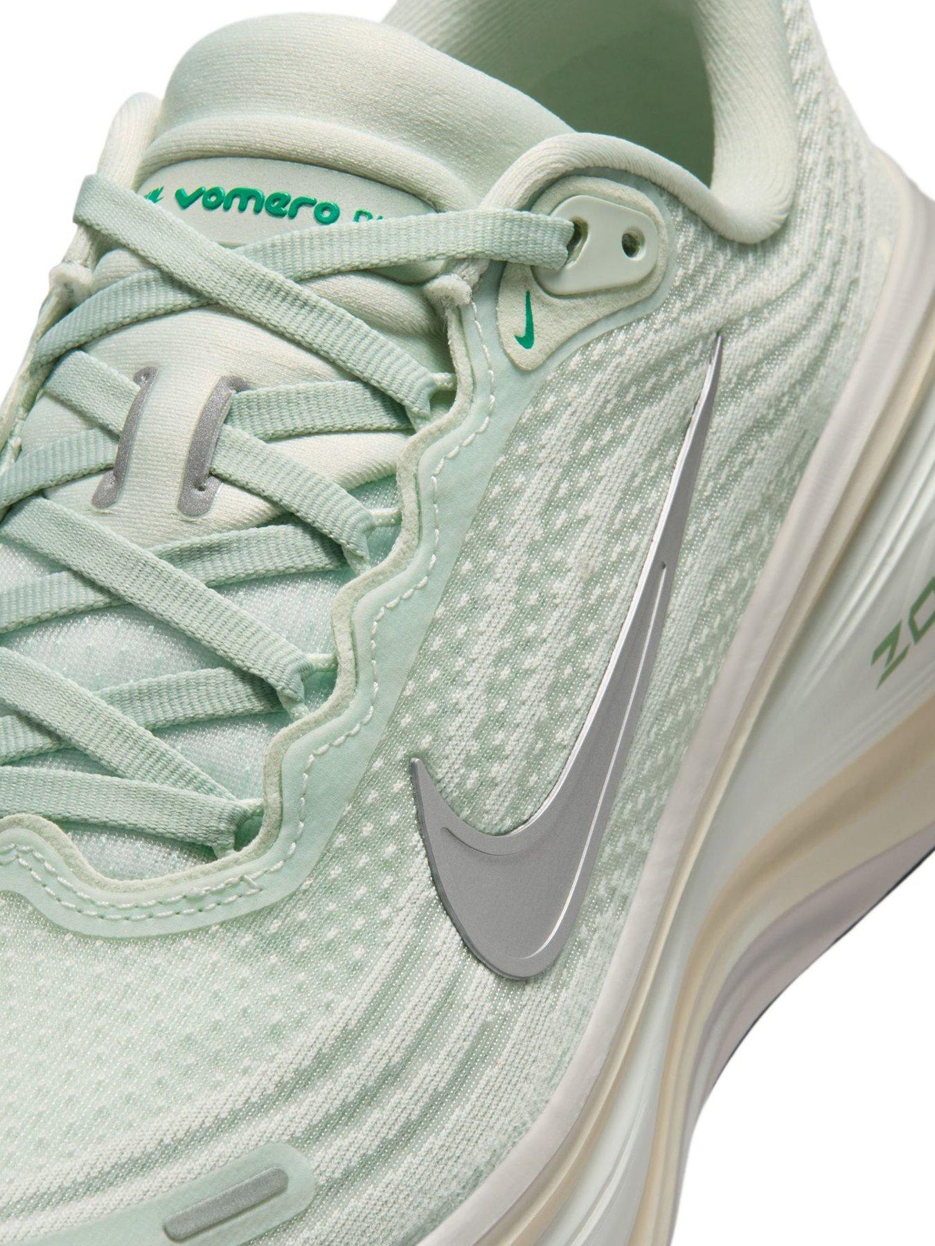 Image 5 of 6 of Nike Womens Running Vomero Plus Trainers - Green