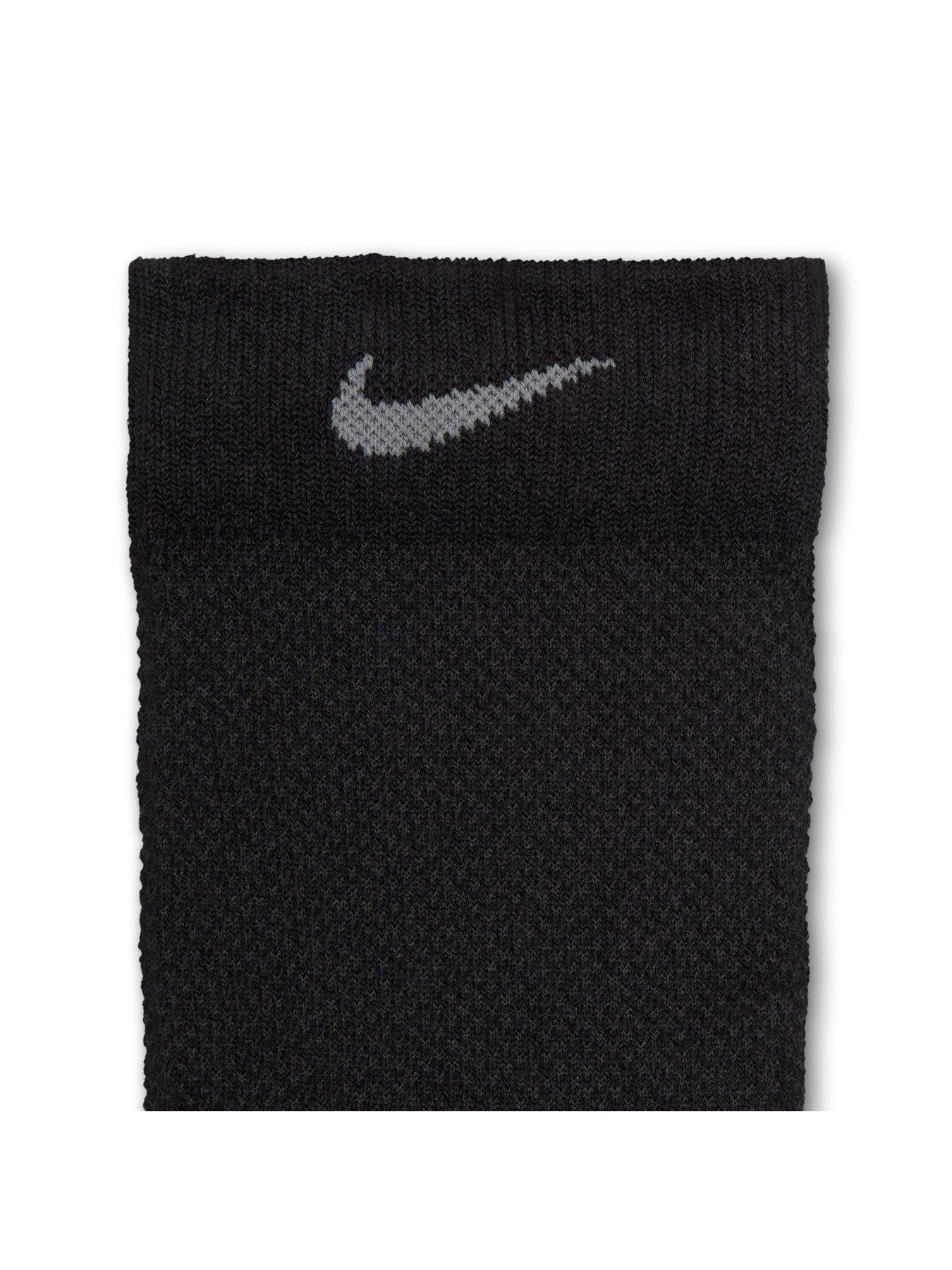  image of nike-unisex-running-lightweight-crew-socks-1-pair-black