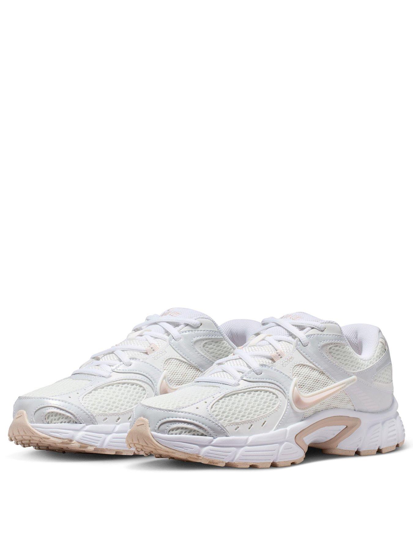 stillFront image of nike-womens-v5-rnr-trainers-white