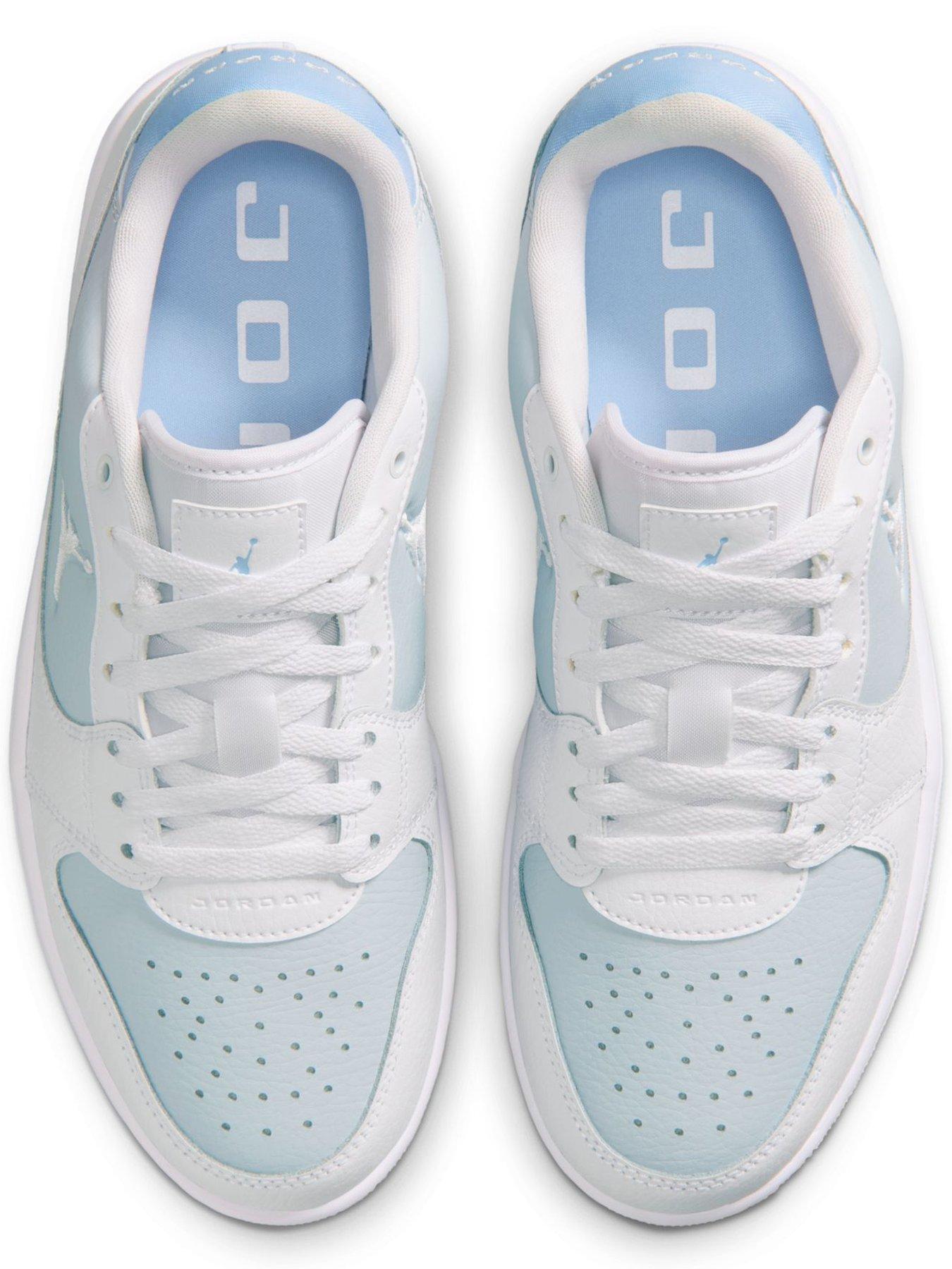 Image 4 of 7 of Jordan Nike Womens Court Connect Low Shoes - White
