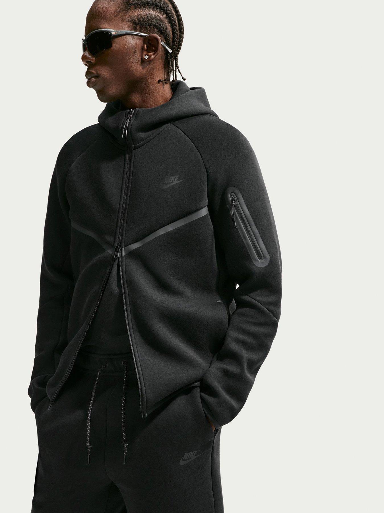  image of nike-mens-tech-fleece-shorts-black
