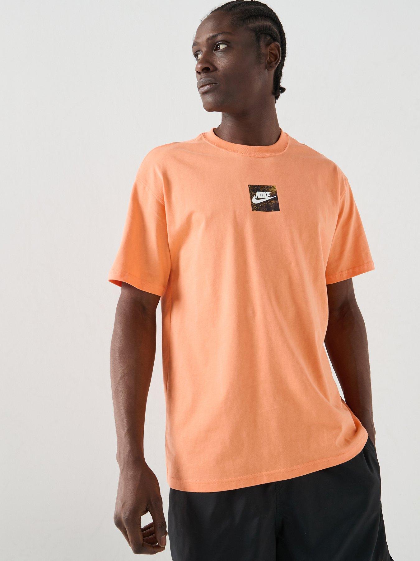 Nike Mens Sportswear Celebrate Future Loose T-Shirt - Orange