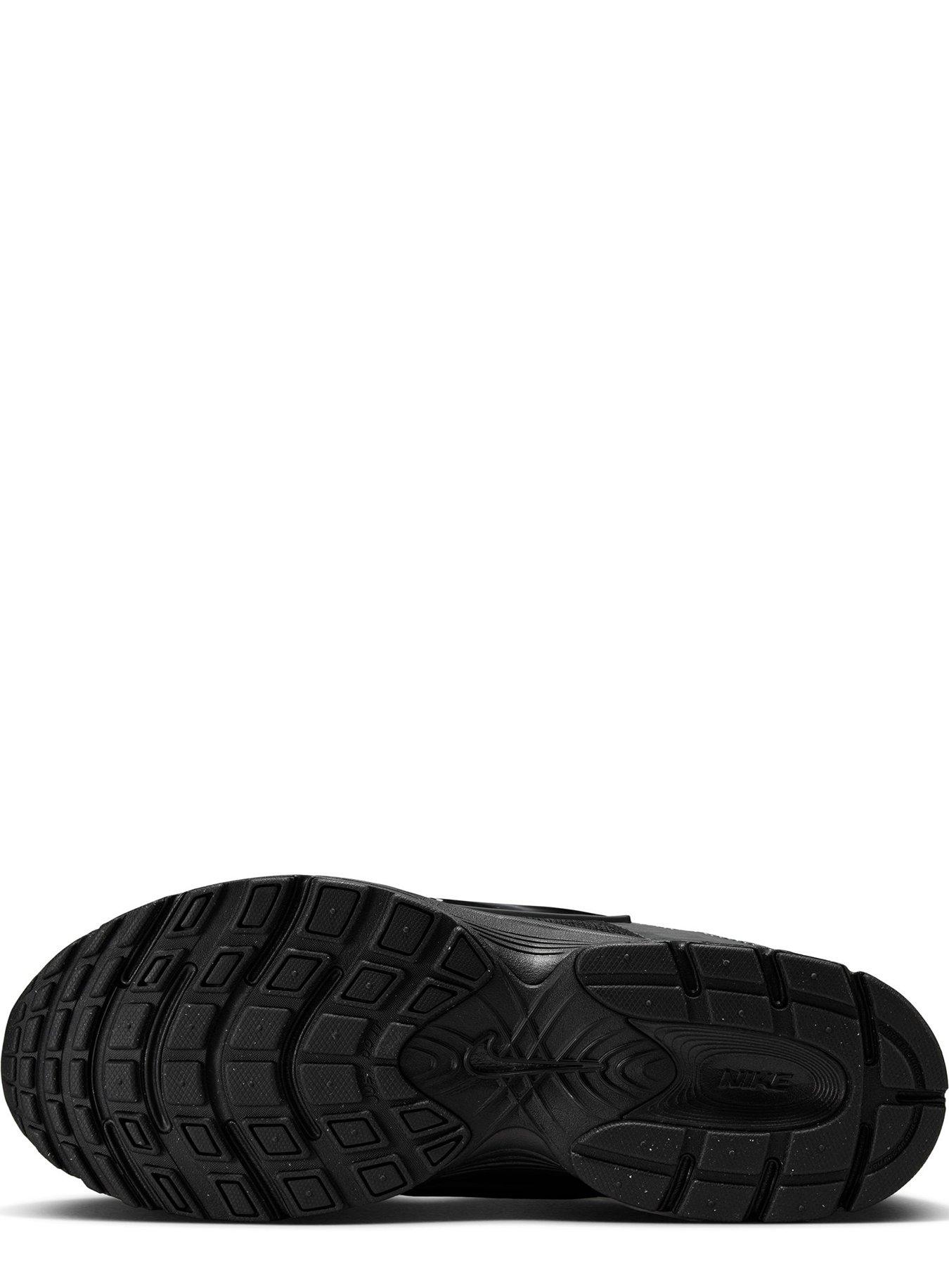 Image 5 of 7 of Nike Mens V5 RNR Trainers - Black