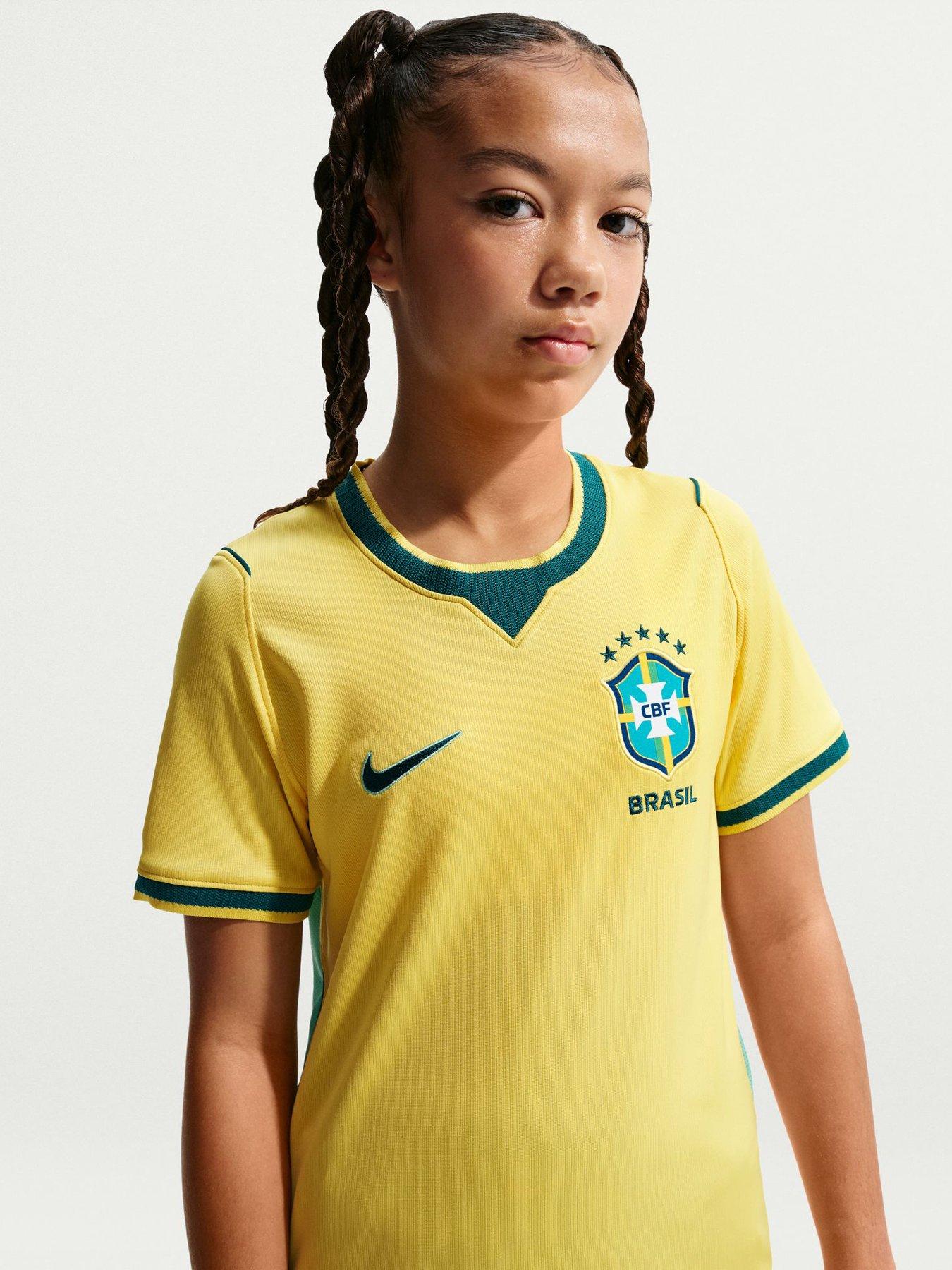 Nike Older Kids Brazil 2026 Dri-FIT Stadium Home Shirt – Yellow