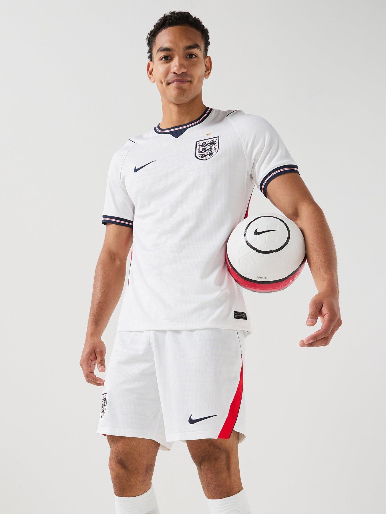Nike Men’s England 2026 Dri-FIT Stadium Home Shirt – White