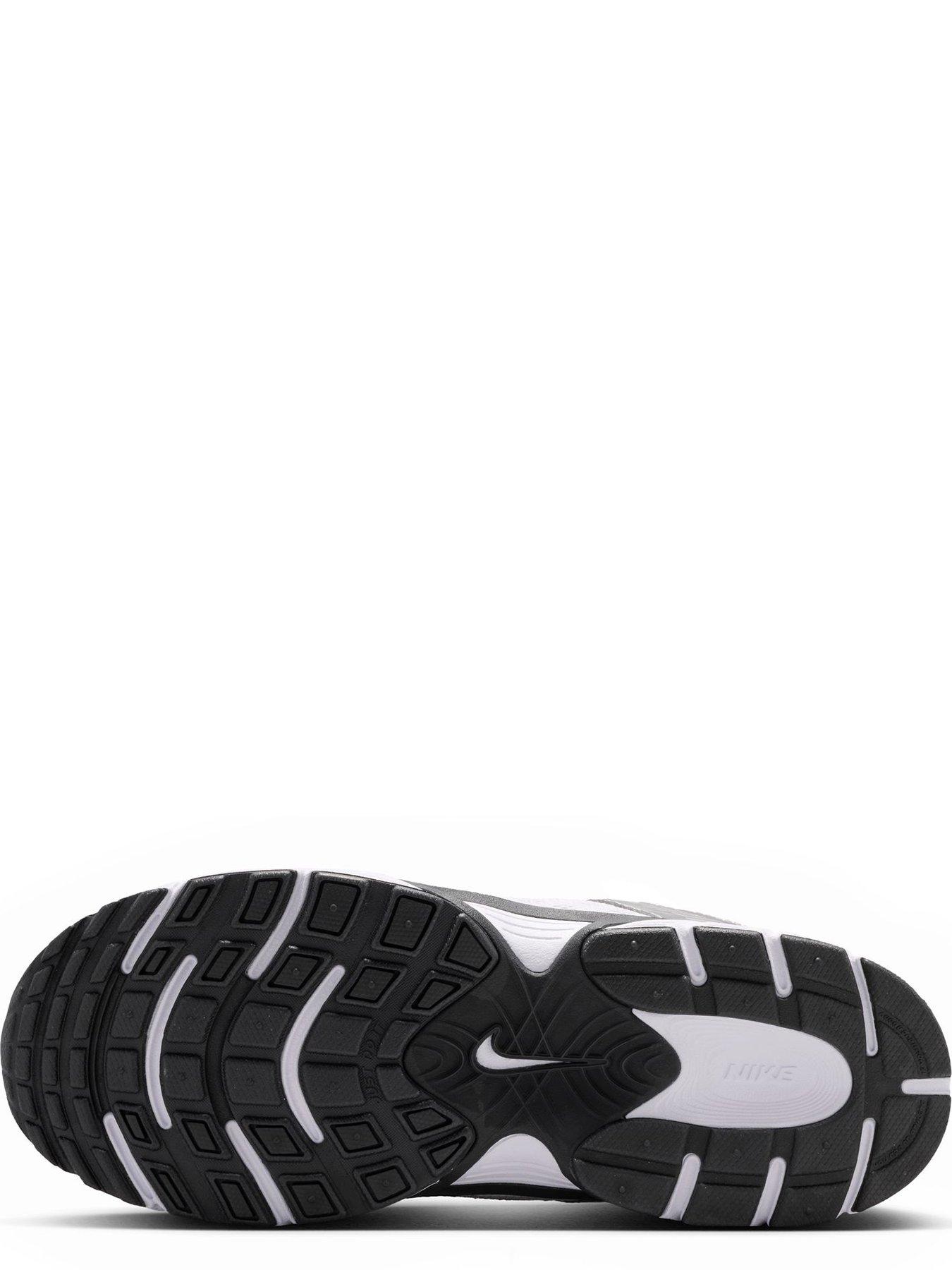 Image 5 of 7 of Nike Big Kids' V5 RNR Trainers - Grey