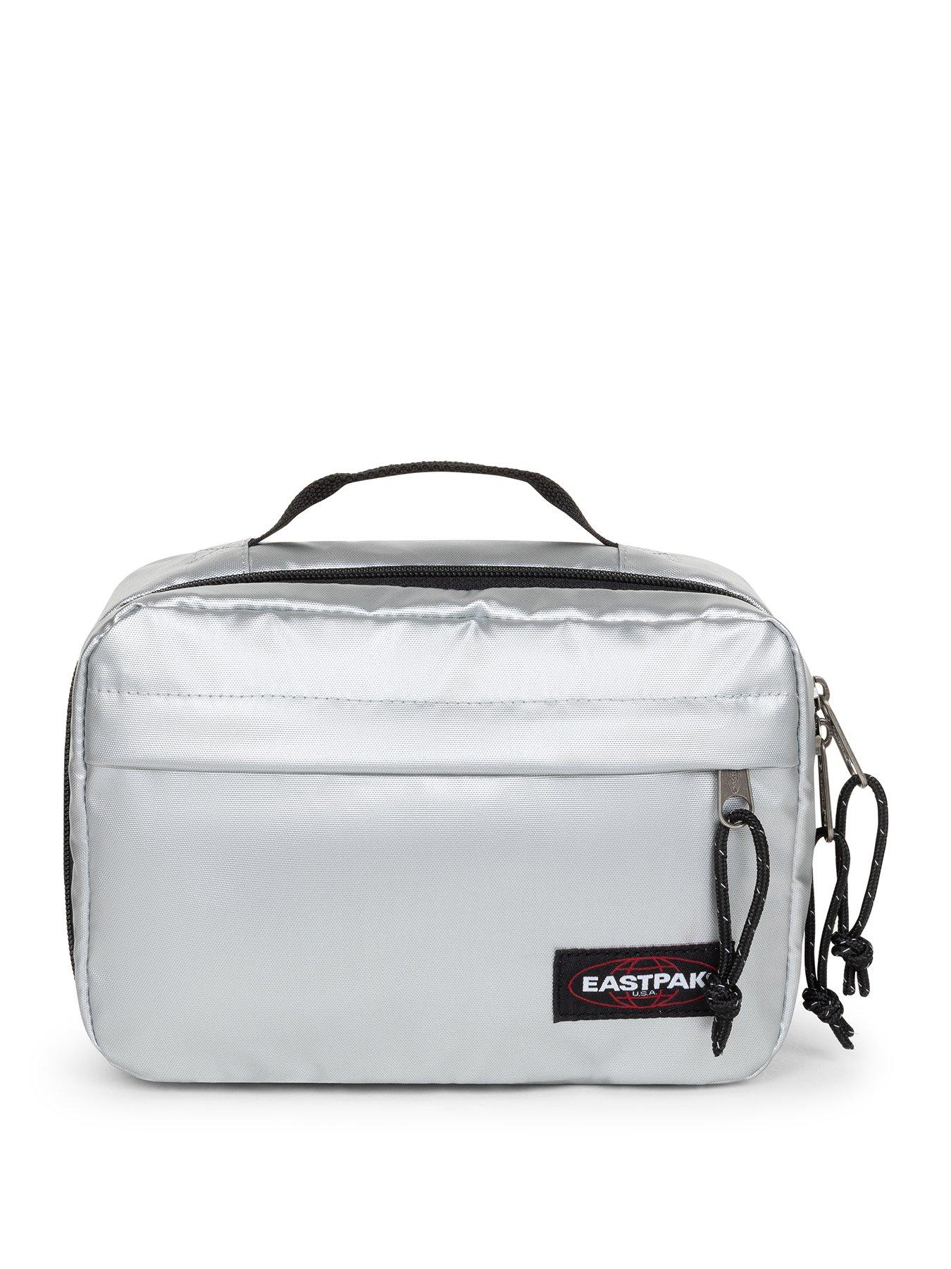eastpak-road-kit-washbag-silver