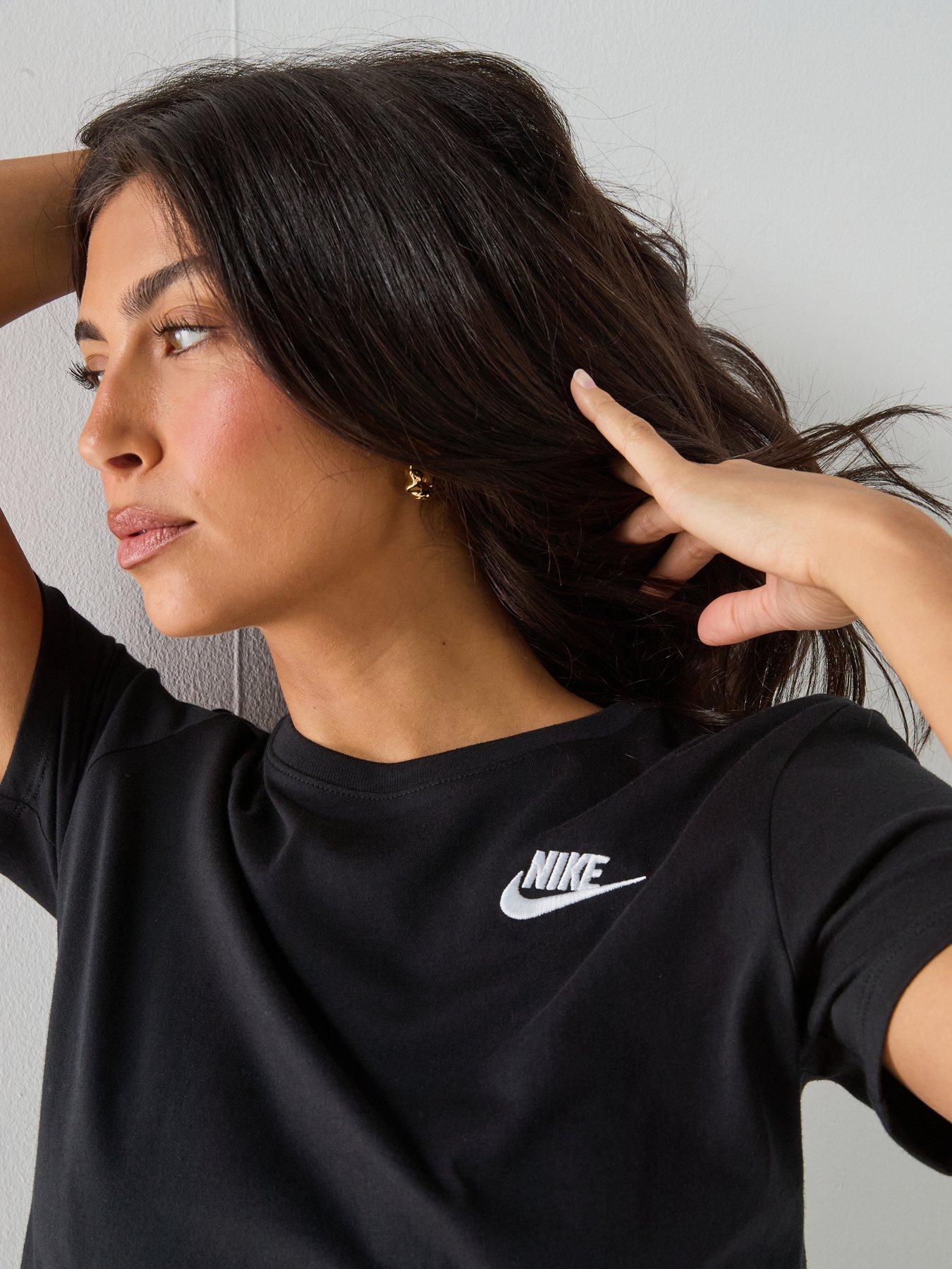 Image 5 of 6 of Nike Womens Sportswear Club Short Sleeve T-Shirt - Black