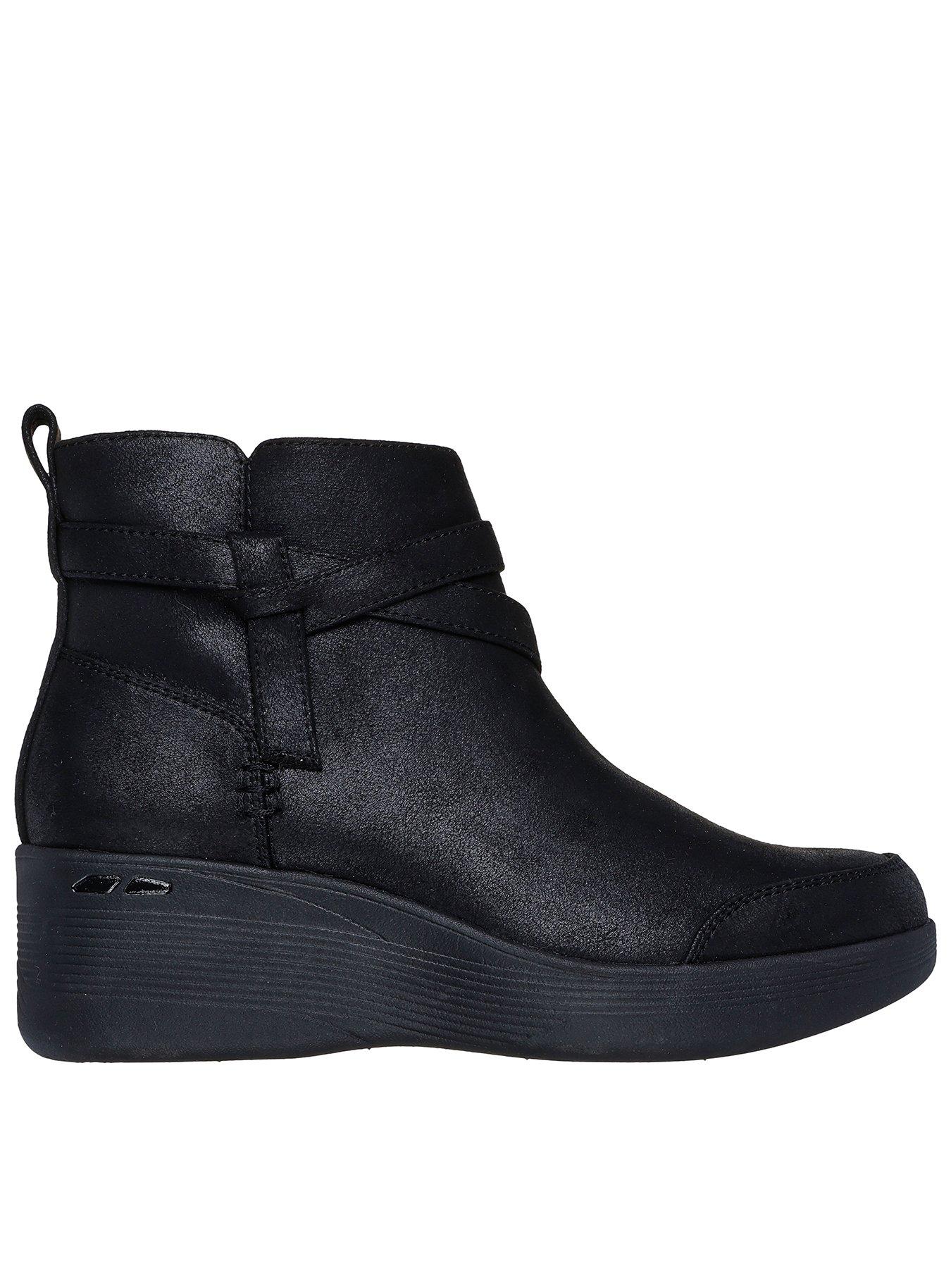 skechers-pier-lite-everlasting-wedge-boot