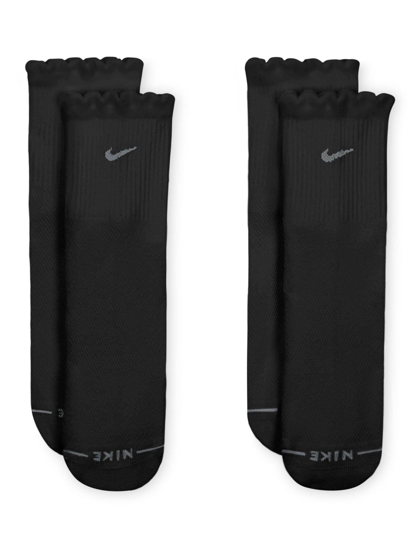 image of nike-womens-everyday-elevated-scalloped-micro-crew-socks-2-pack-multi