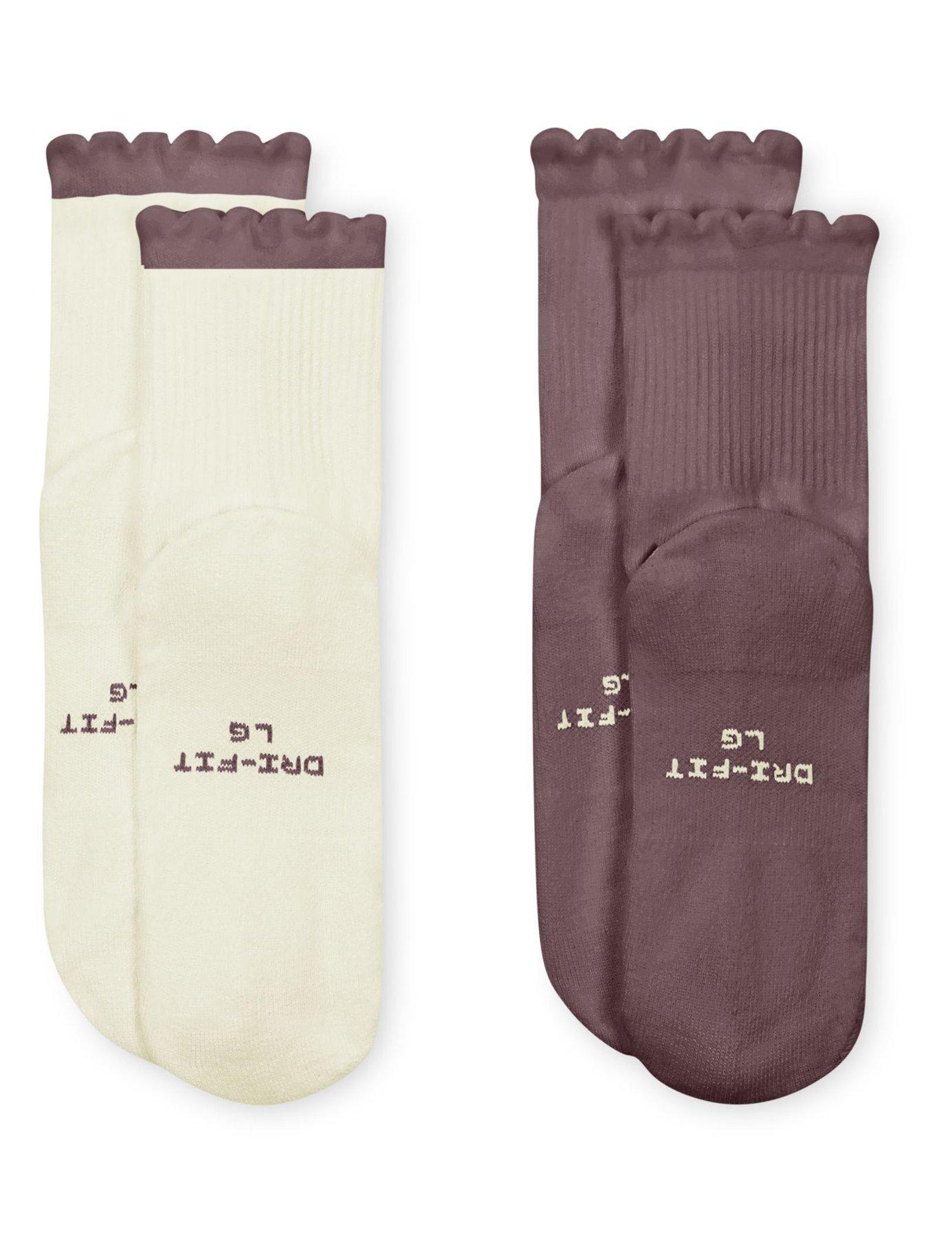  image of nike-womens-everyday-elevated-scalloped-micro-crew-socks-2-pack-multi