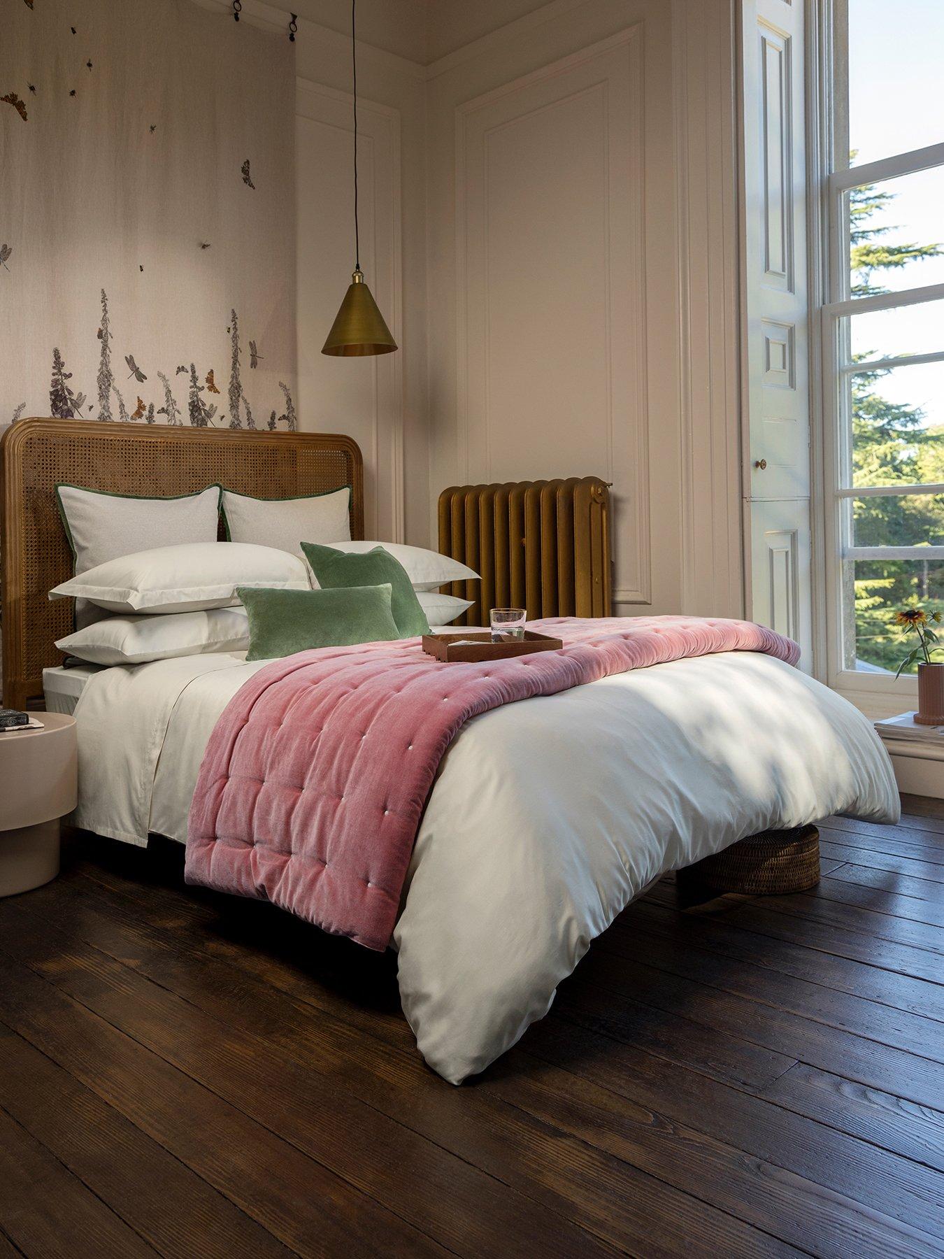 Christy Classic Sateen Duvet Set- Linen