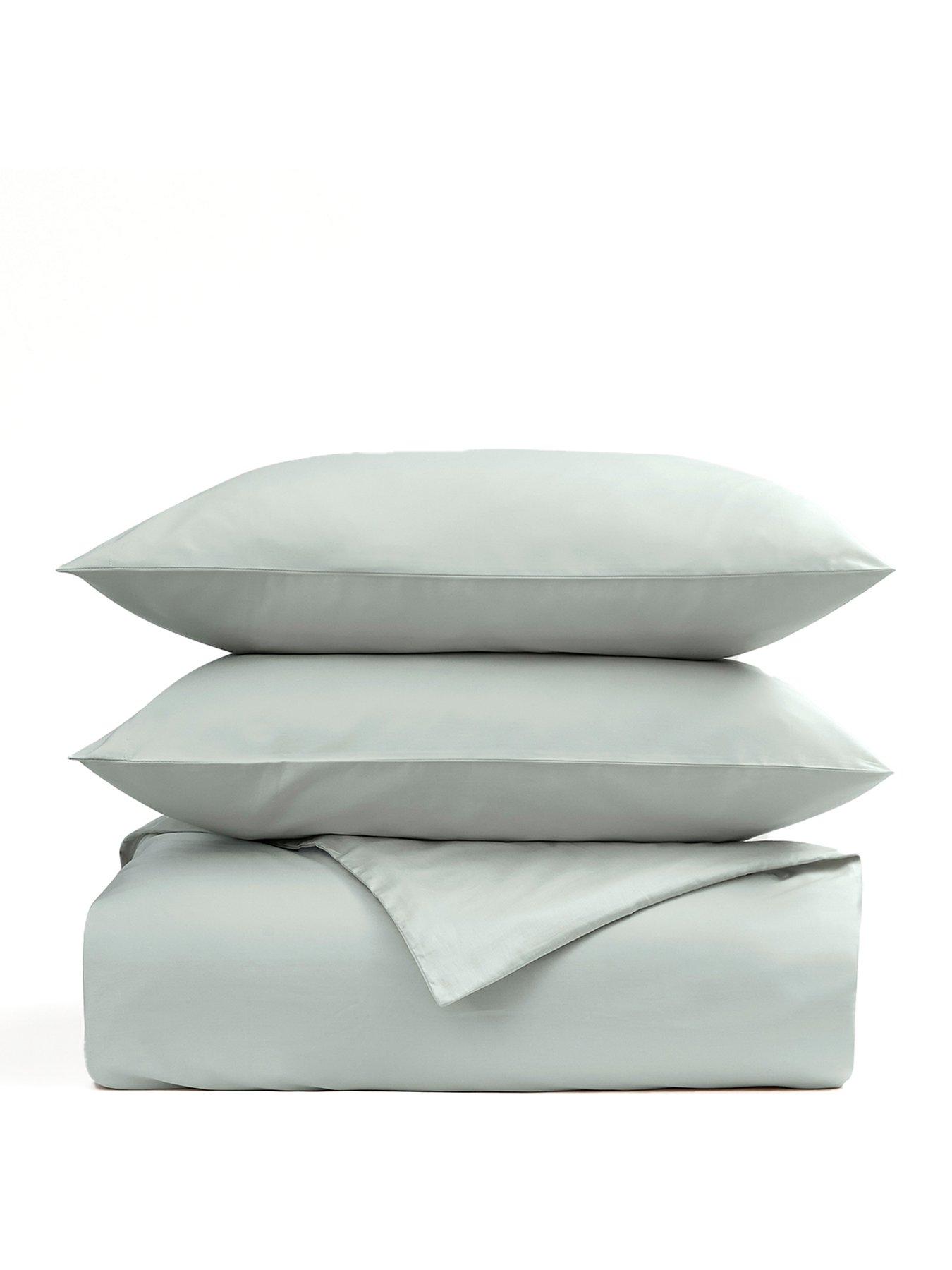 Image 2 of 2 of Christy Classic Sateen Duvet Set- King